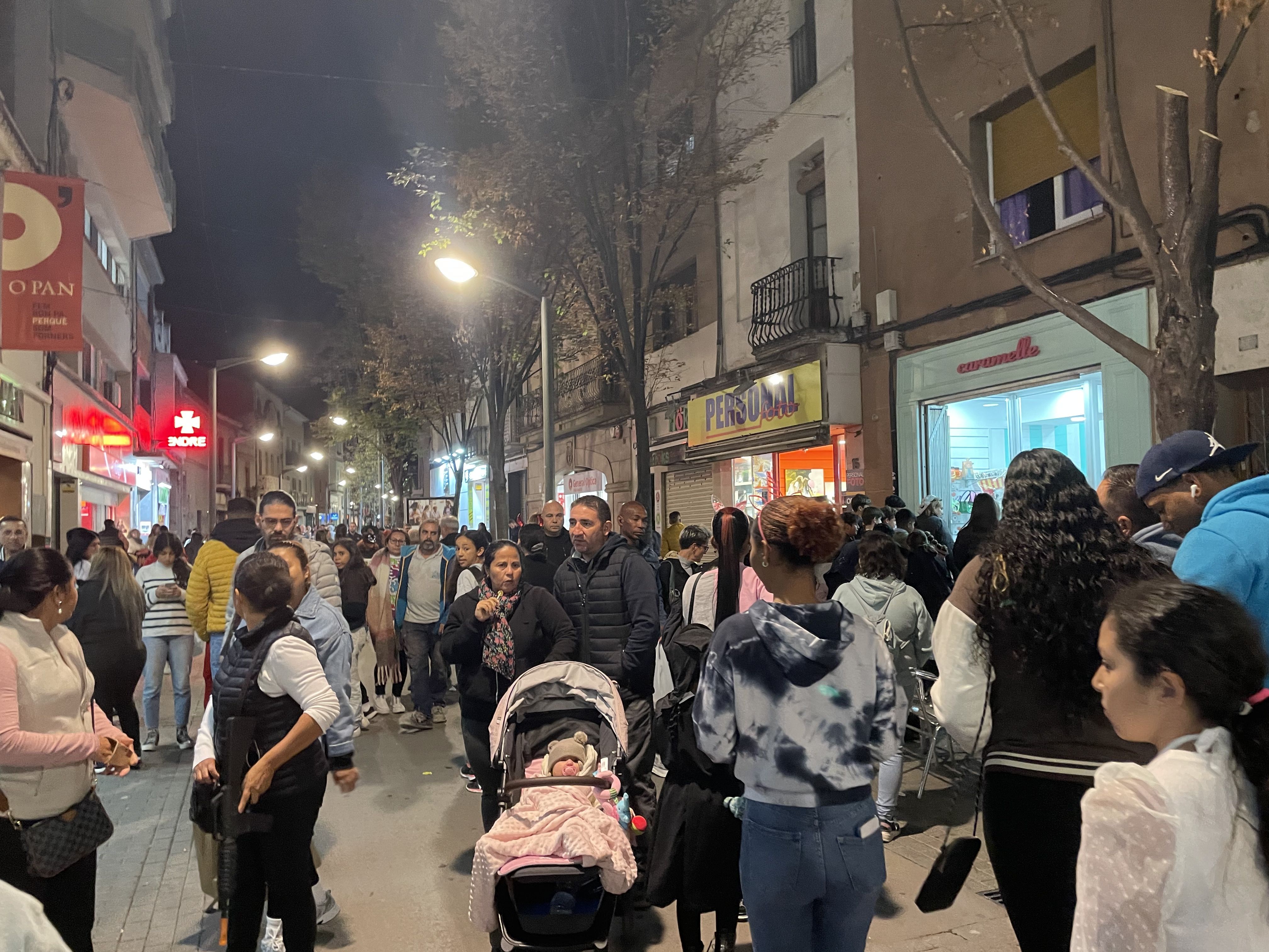 Rubí viu una Castanyada i Halloween ple de disfresses i panellets. FOTO: E.L.