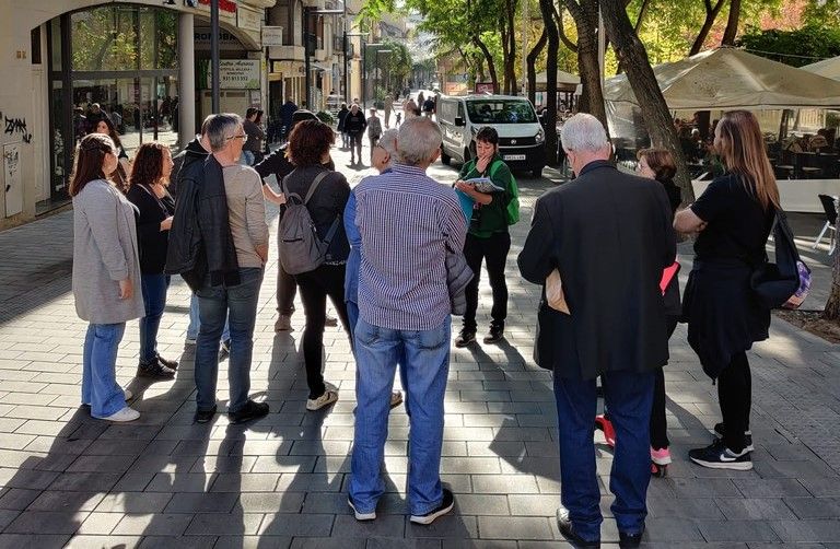 Visita guiada per la ciutat sota el títol "La maçoneria a Rubí". FOTO: Ajuntament de Rubí/Rubí Guiem
