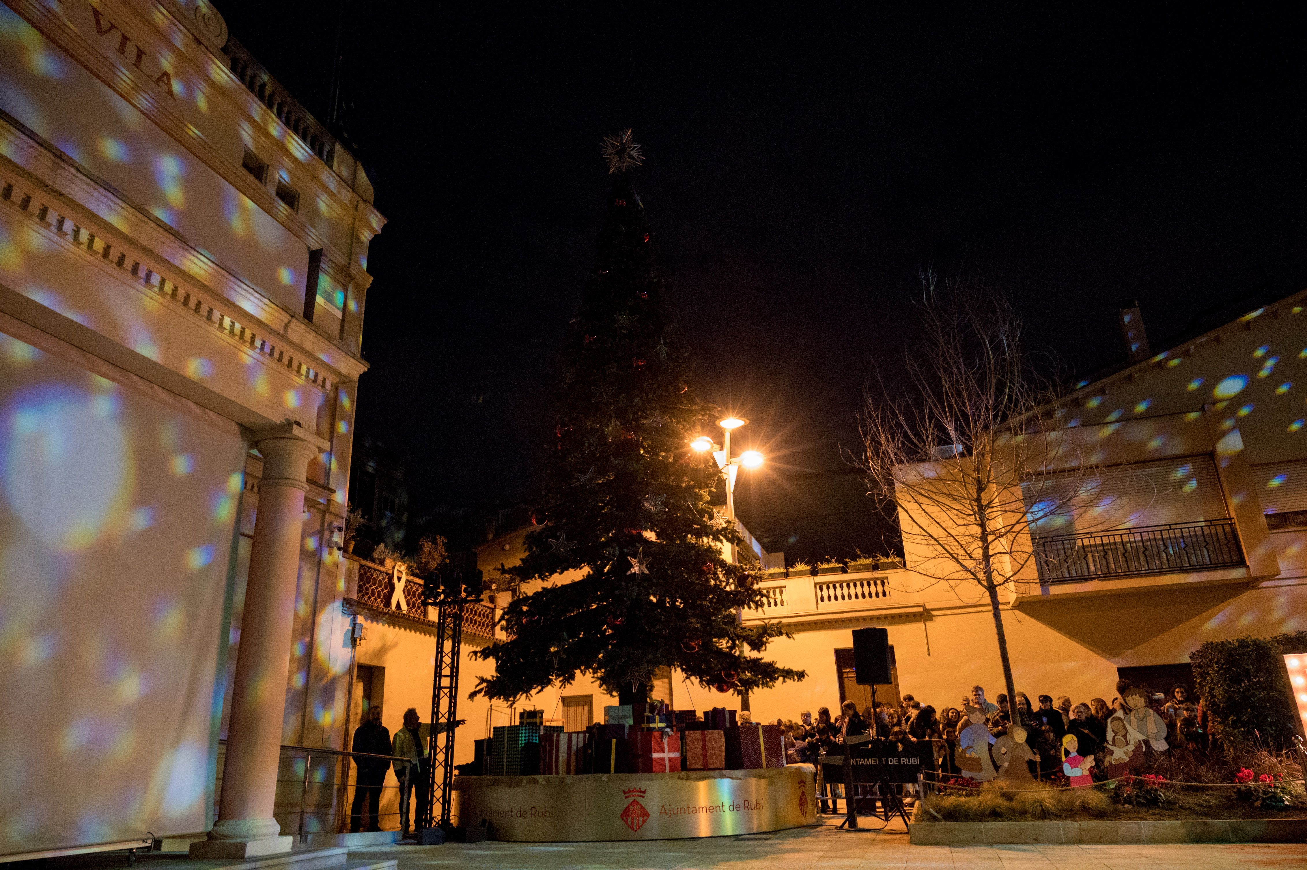 Encesa de llums de Nadal a Rubí 2023. FOTO: Carmelo Jiménez