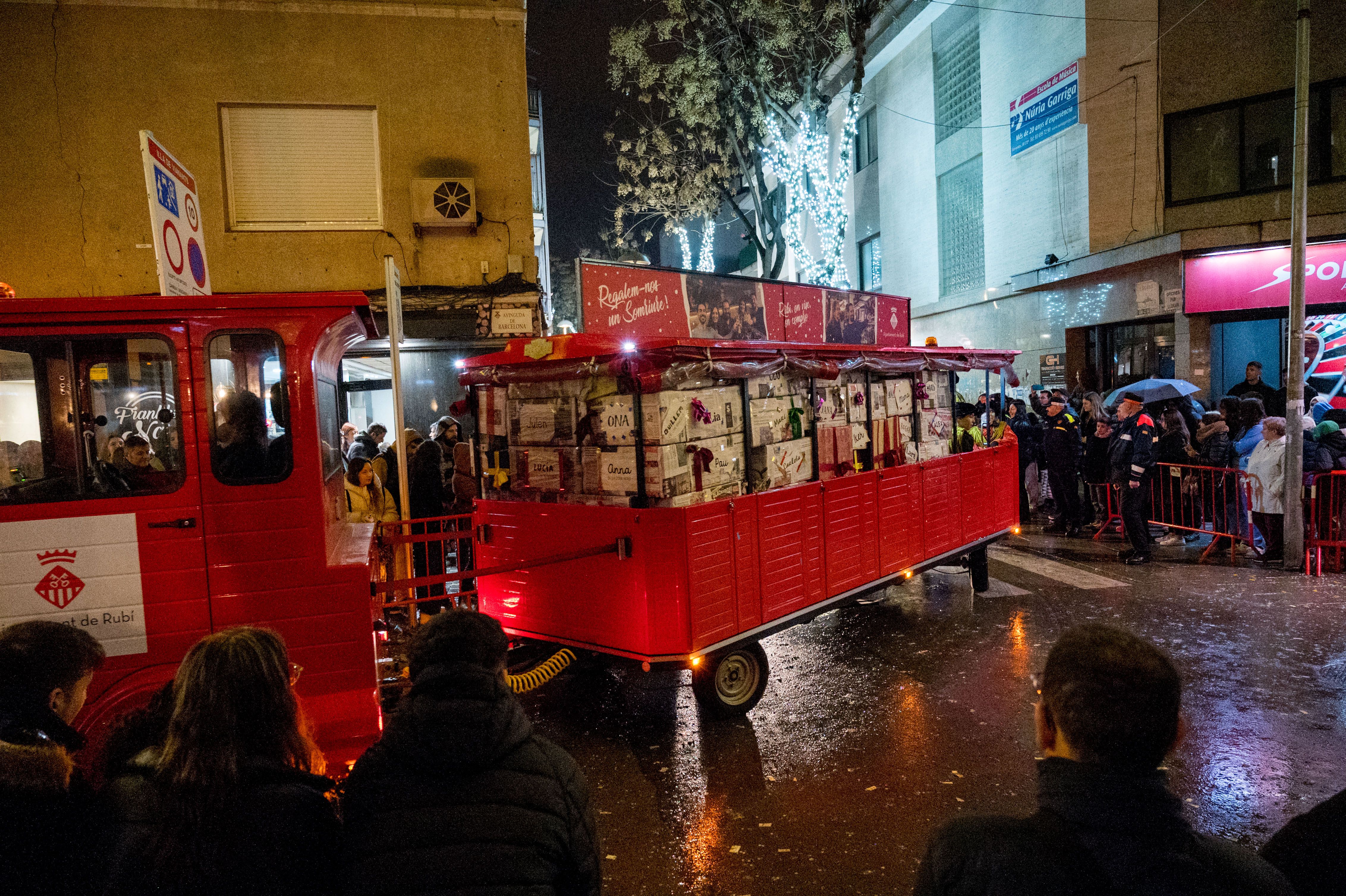 La nit més màgica de l’any ha estat precedida per una cavalcada amb moltes novetats. Foto: Carmelo Jiménez