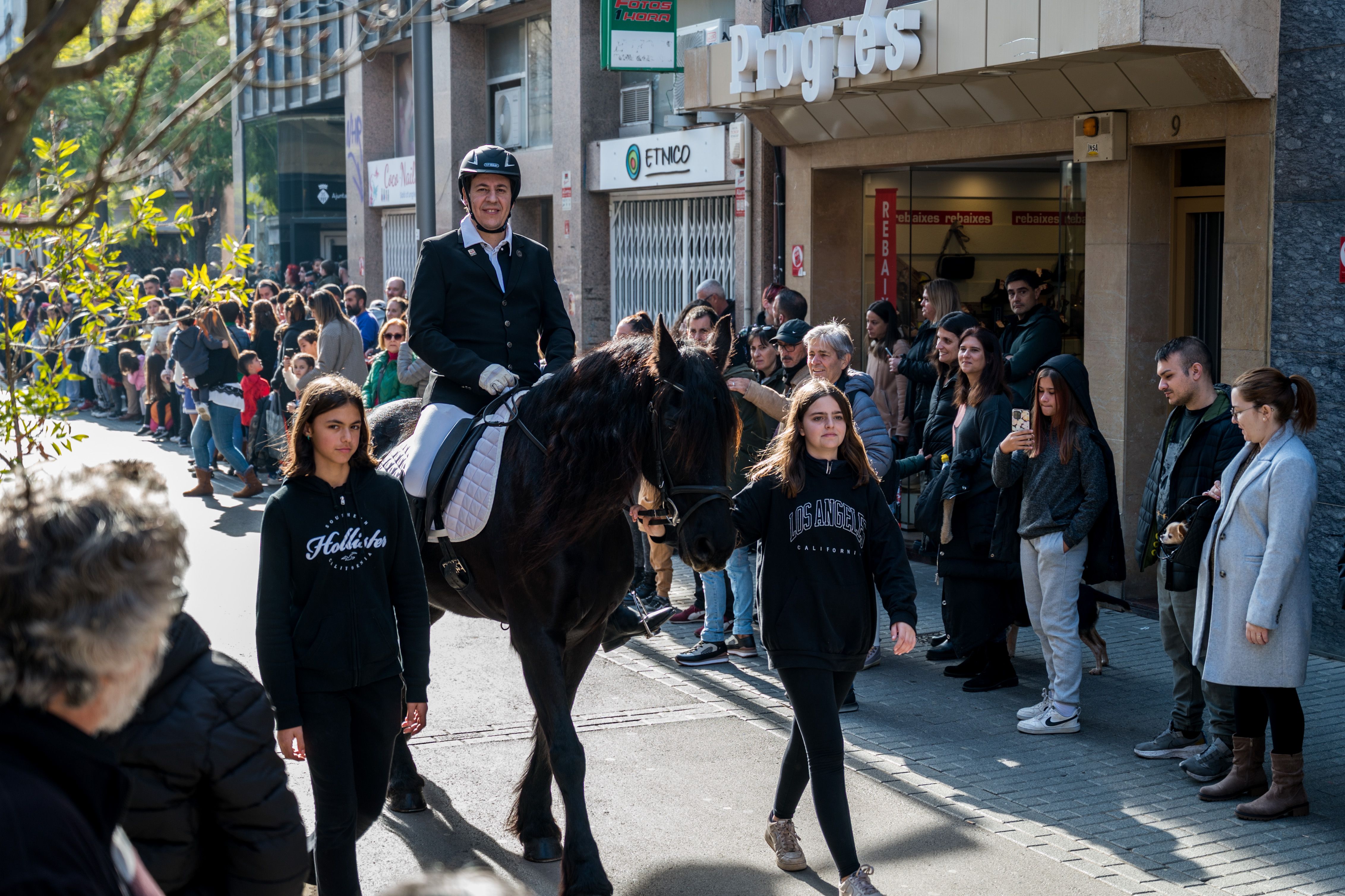 La rua ha patit algun endarreriment durant el seu trajecte. Foto: Carmelo Jiménez