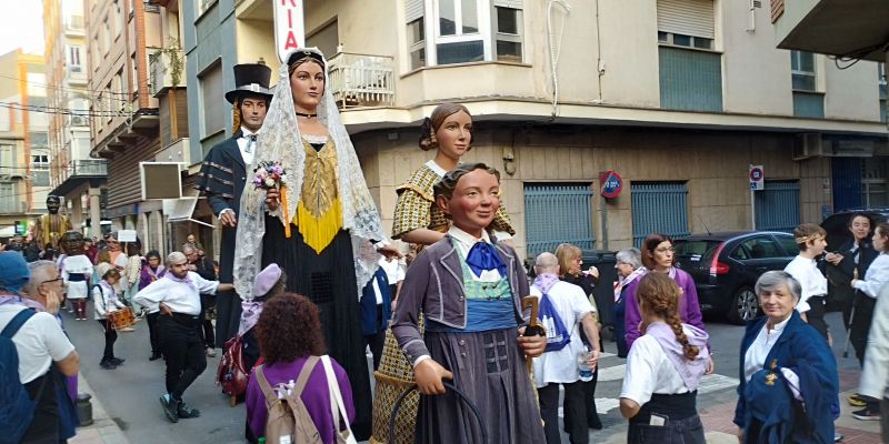 Els gegants de Rubí a Burriana. FOTO: Cedida Els gegants de Rubí a Burriana. FOTO: Cedida