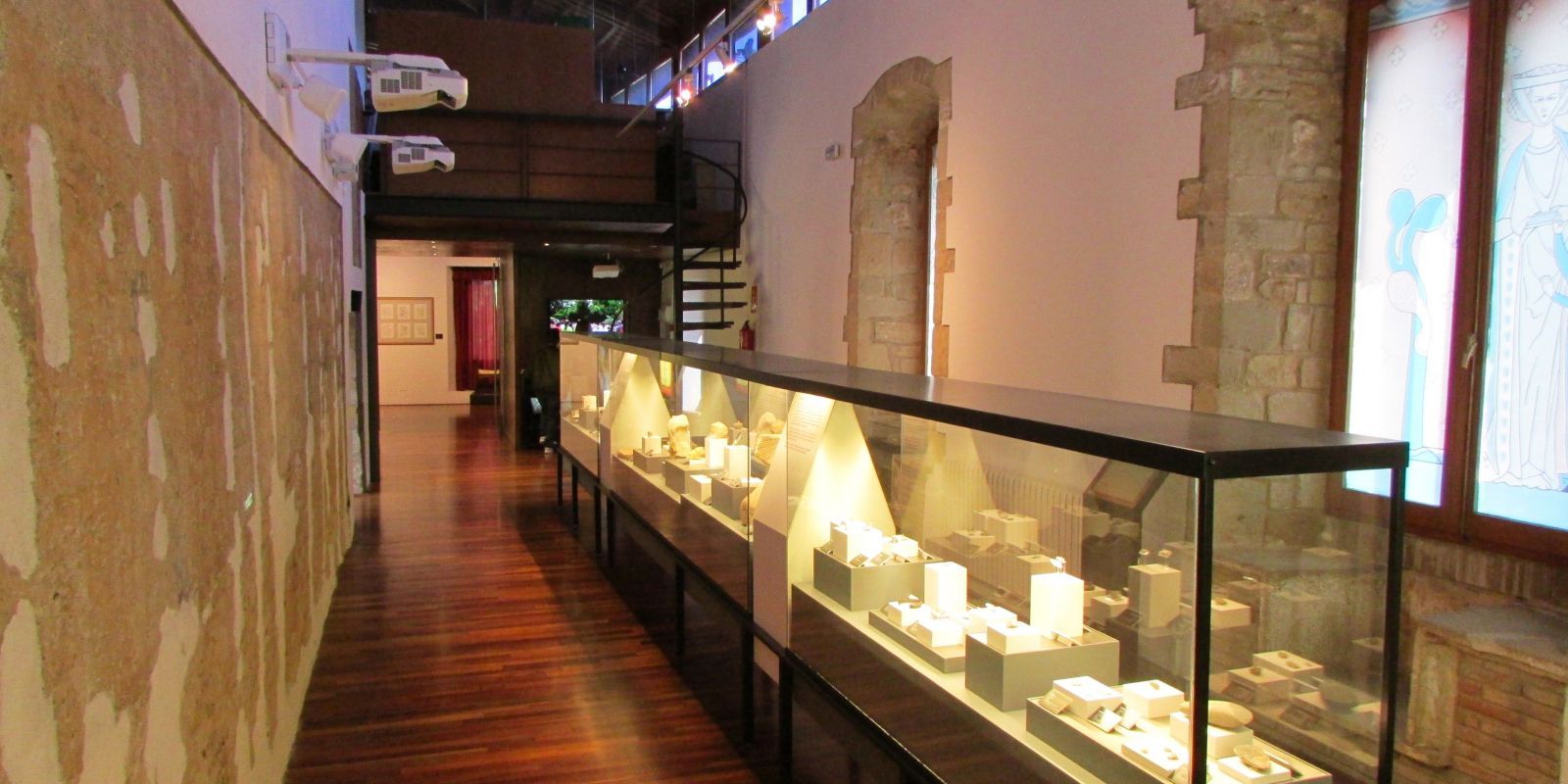 El Museu Municipal Castell (MMUC) i els seus centres, l'Espai Expositiu Aula Cultural i l'Espai Expositiu Antiga Estació seran les seus culturals de la nova temporada. Foto: Arxiu|Ramon Llorens | Jordi Vilalta