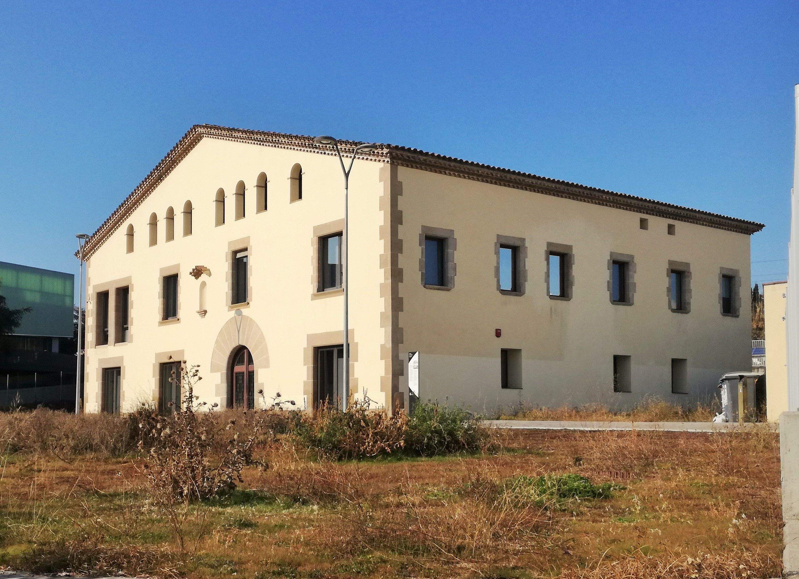 A inicis del segle XIX, els Serra deixaren la masoveria de Can Serra del Molí per anar a viure al nucli del poble de Rubí. Foto: Jordi Vilalta
