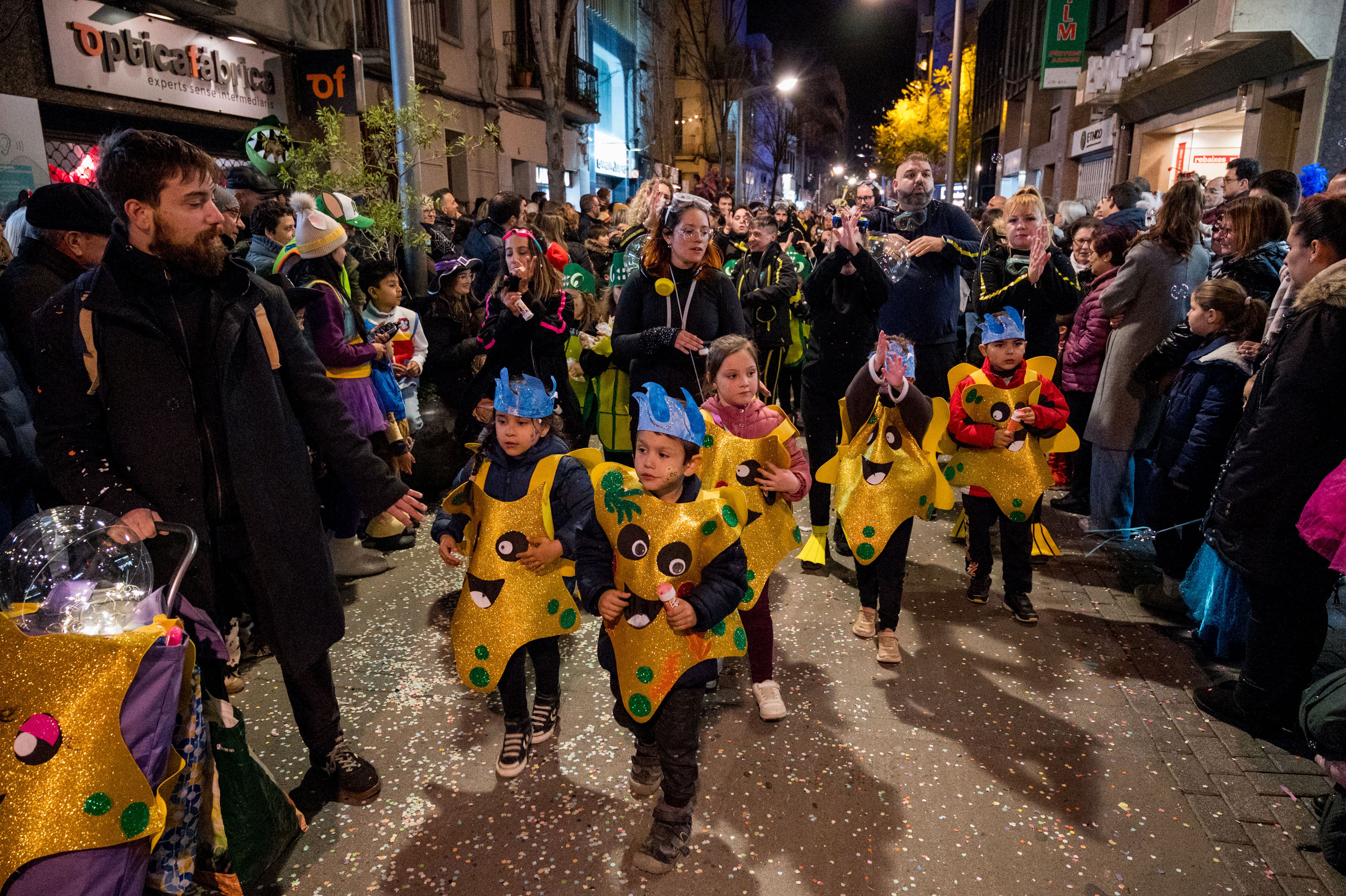 L’itinerari ha acabat a la Plaça Doctor Guardiet. Foto: Carmelo Jiménez