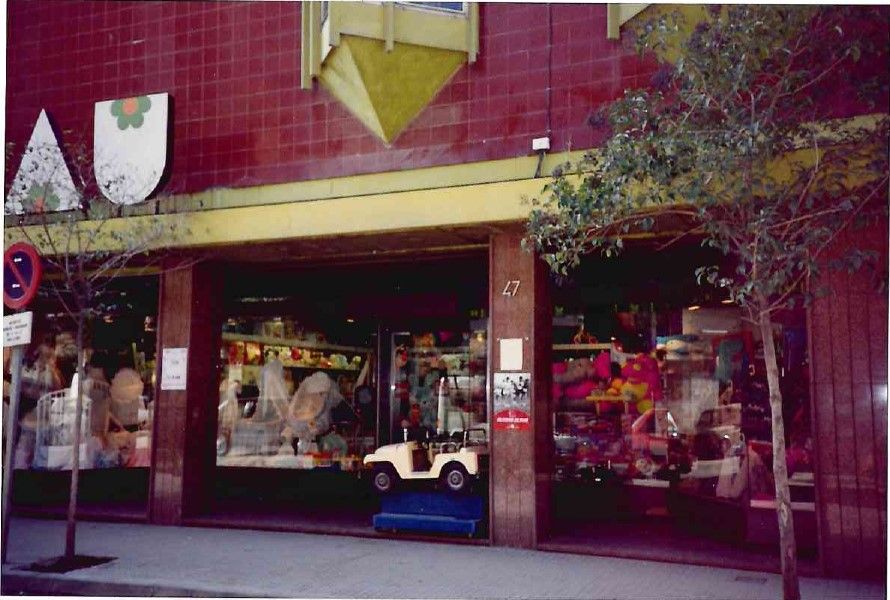 La botiga Dau Jocs als anys 80. FOTO: Cedida