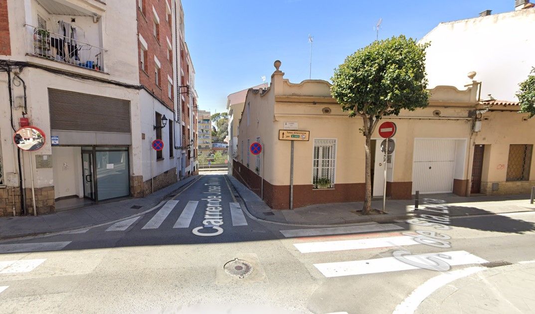 Afectació de trànsit al carrer Torrijos. FOTO: Google Maps
