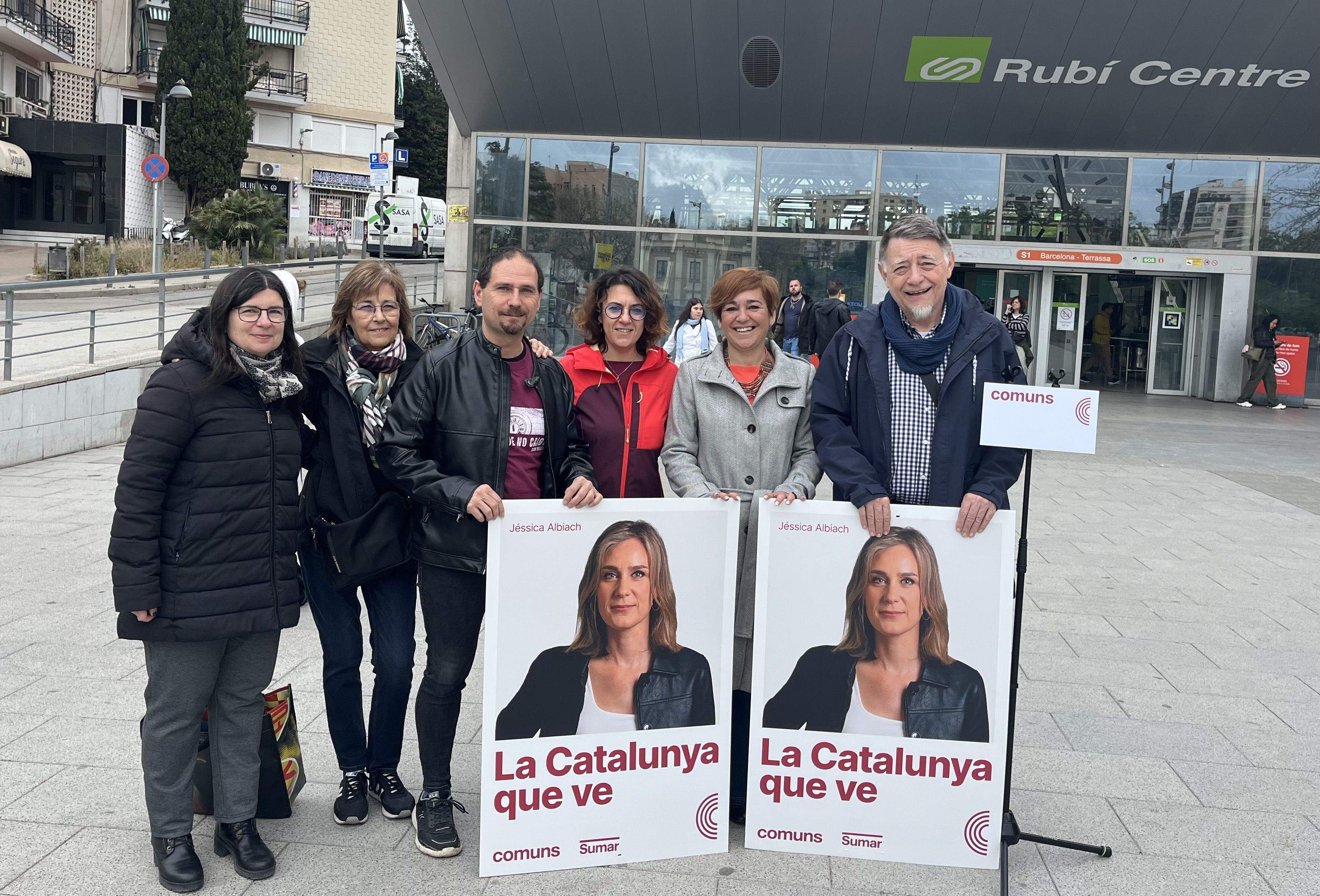 Comuns-Sumar ha celebrat aquest dissabte 27 d'abril a les 11h el seu primer acte de campanya a Rubí. Foto: Pablo Sánchez-Montañés
