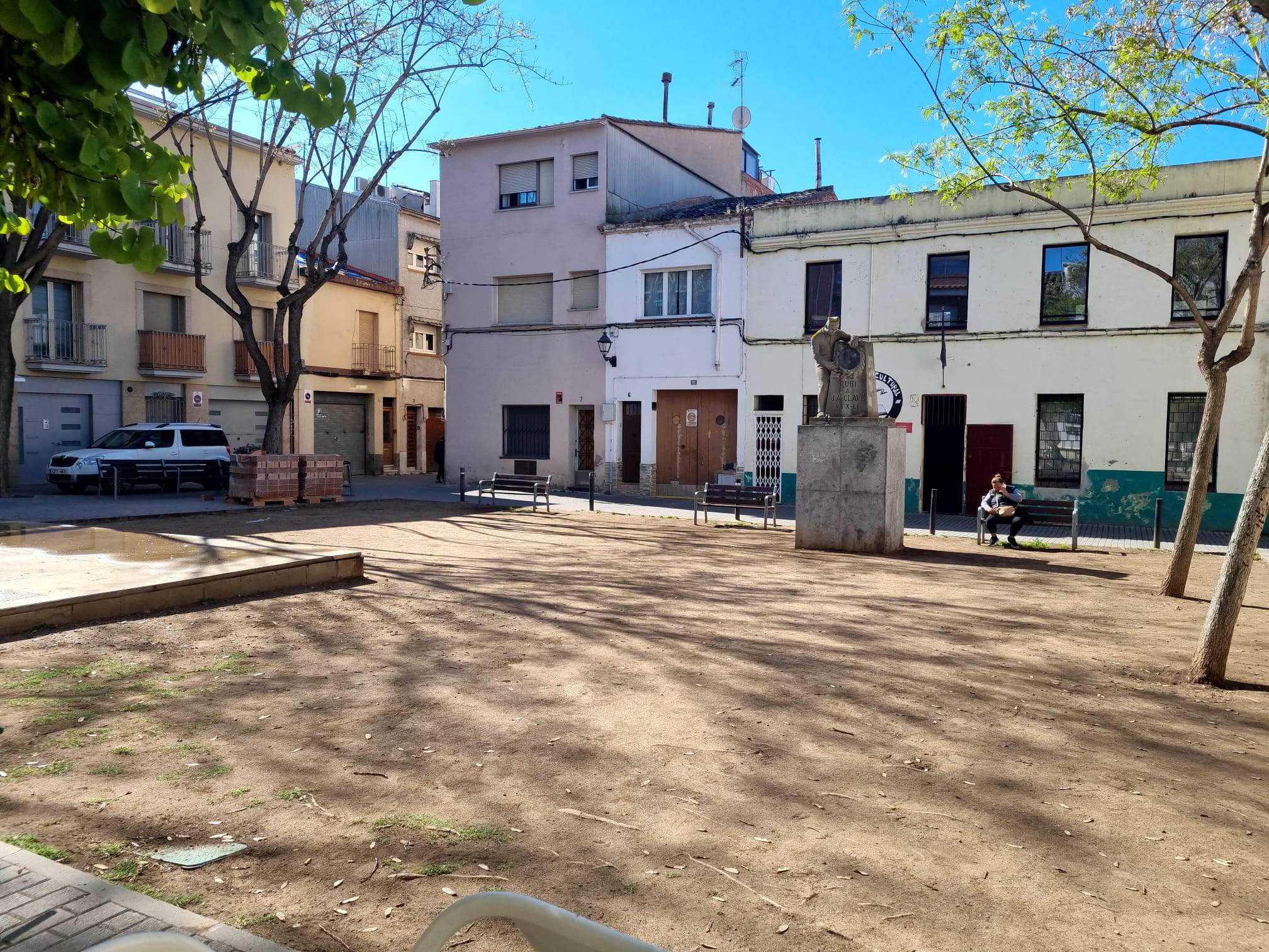 La plaça Anselm Clavé, on L'Associació Espai sociocultural L'Aurora  acostuma a fer els seus concerts de Festa Major. FOTO: Cedida La plaça Anselm Clavé, on L'Associació Espai sociocultural L'Aurora  acostuma a fer els seus concerts de Festa Major. FOTO: Cedida