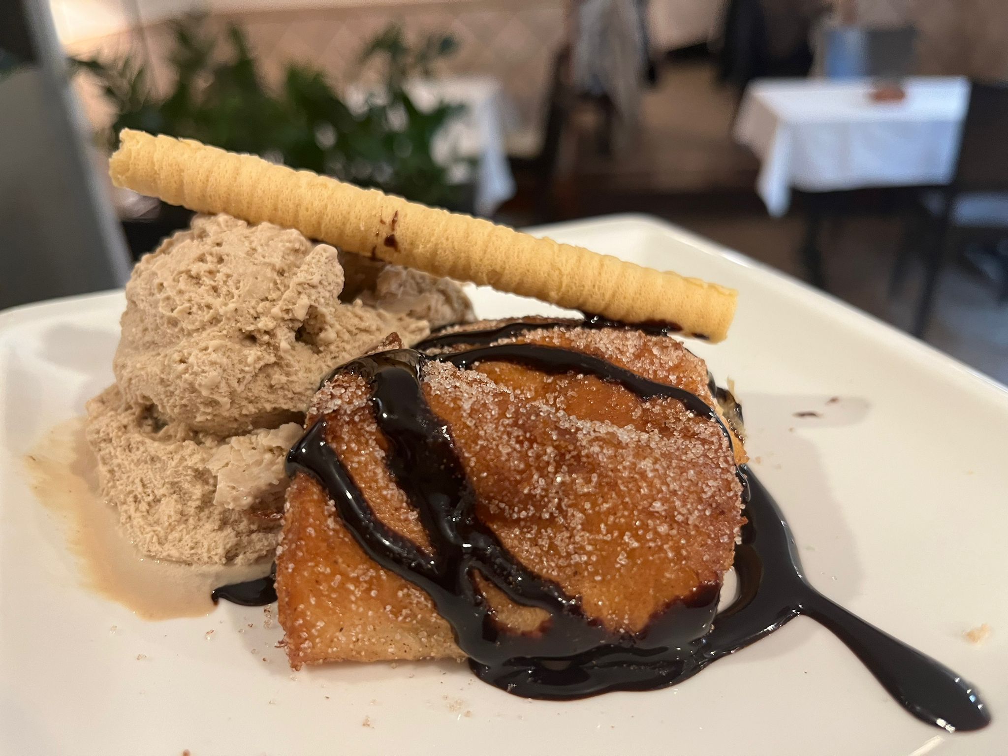 Un dels seus dolços més destacats és la torradeta de Santa Teresa, també coneguda com a "torrija". Foto: Xavier Llorens 