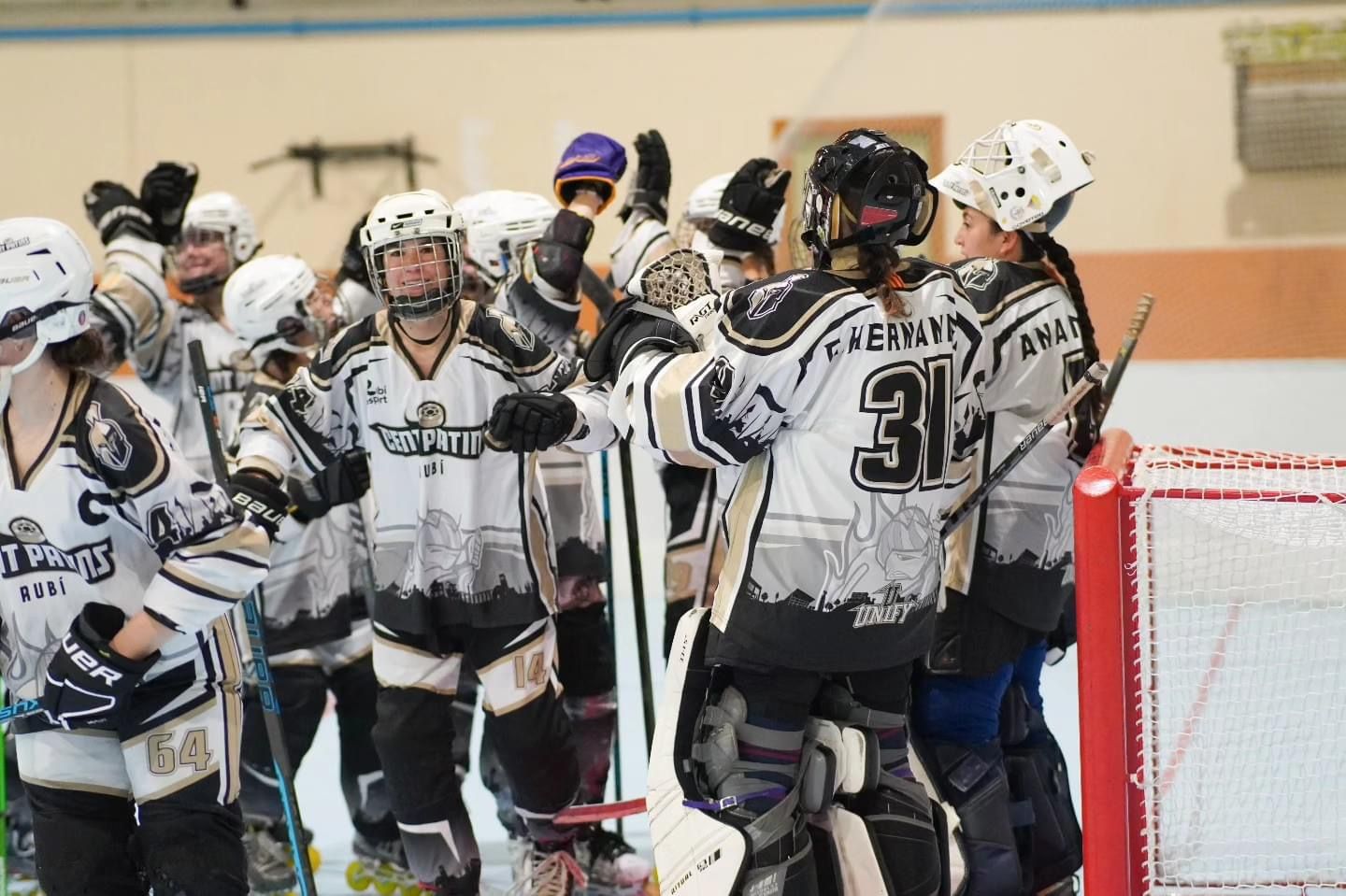 Les noies del Cent Patins perden el partit final de lliga. FOTO: Cedida/Cent Patins