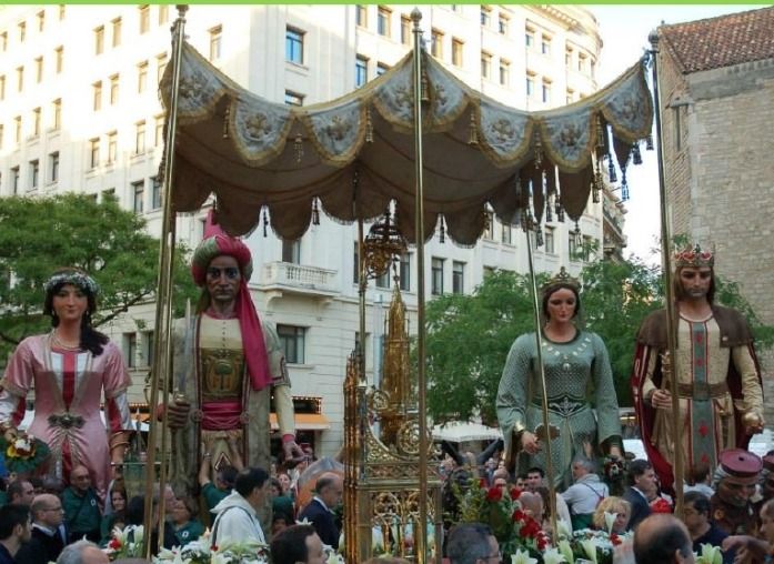 La colla gegantera de Rubí organitza la xerrada "La construcció de la festa". FOTO: Gegants del pi