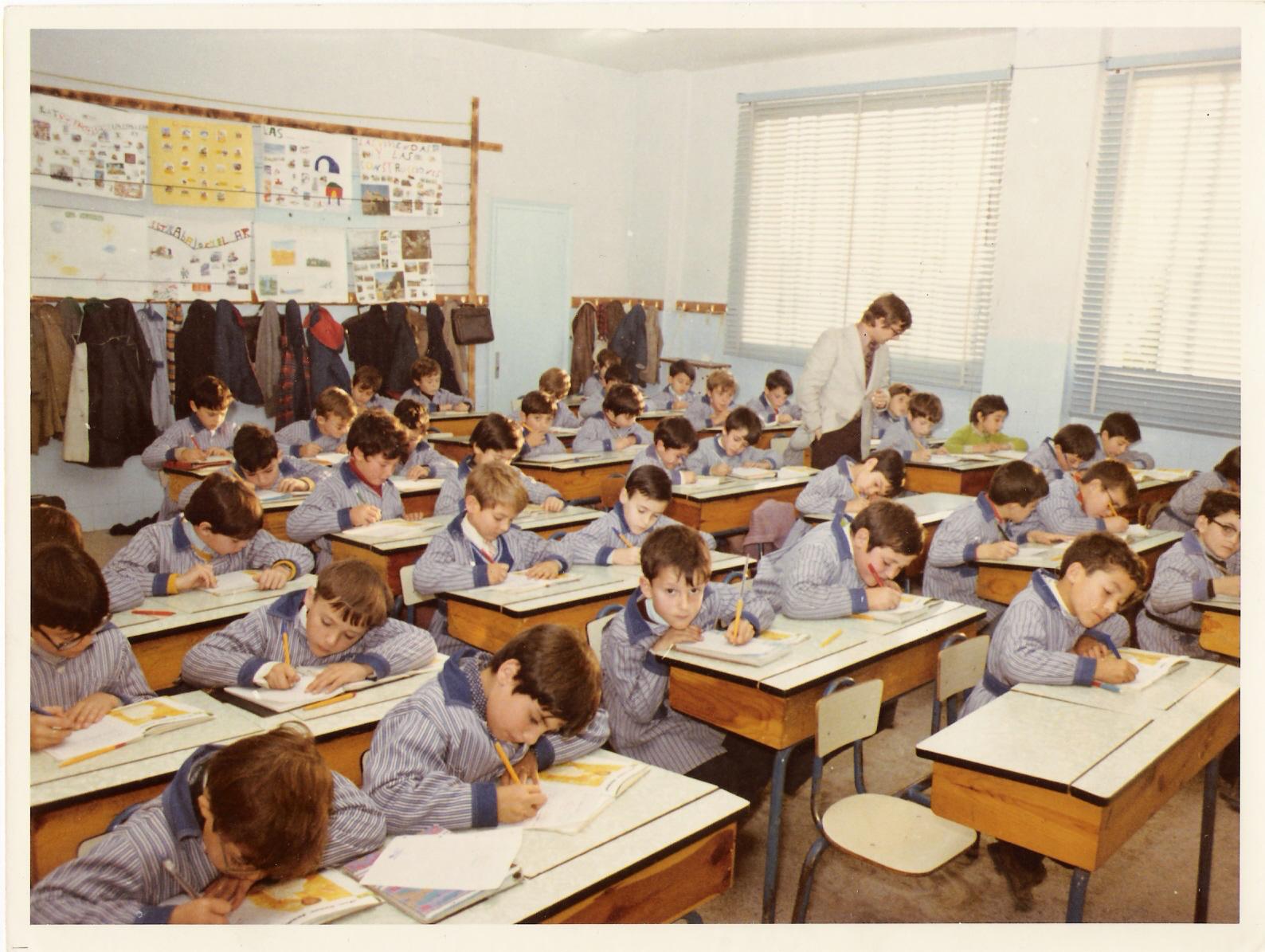 Una classe dels Maristes a principis dels anys 70. FOTO: José Rafael López López