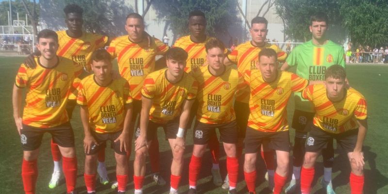 Empat del Veinti al partit d'anada de la promoció d'ascens contra el Club Barcelonista Terlenka. FOTO: Cedida Empat del Veinti al partit d'anada de la promoció d'ascens contra el Club Barcelonista Terlenka. FOTO: Cedida