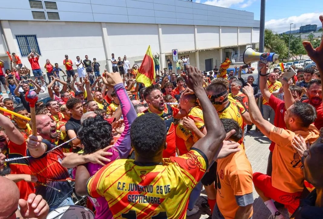 El Veinti ja és equip de Primera Catalana. FOTO: Cedida