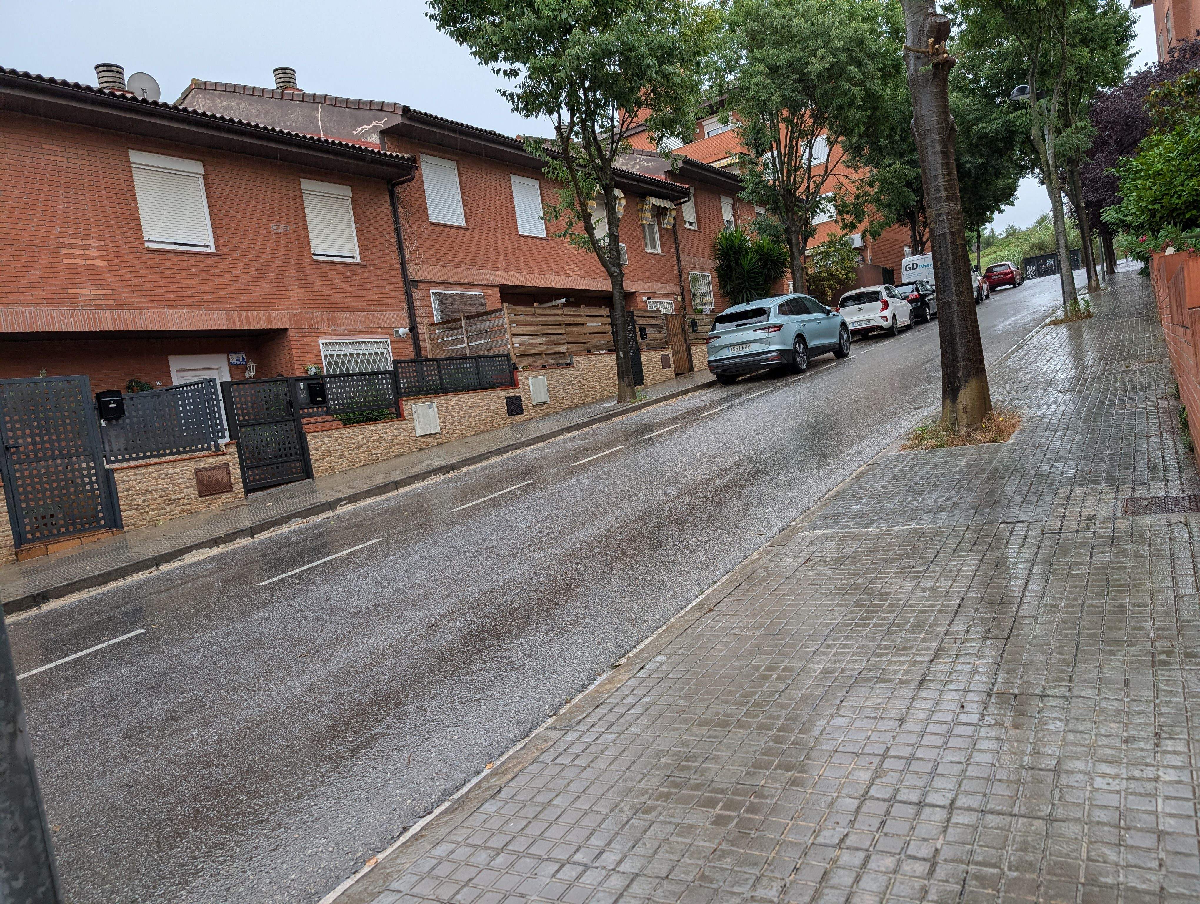 Se suspenen totes les activitats a l'aire lliure d'aquest matí. FOTO: E.L.