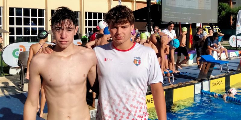 A l'esquerra el nedador del CN Rubí, Joel Ruiz, novè en els 100 m papallona del Campionat d'Espanya aleví. FOTO: Cedida A l'esquerra el nedador del CN Rubí, Joel Ruiz, novè en els 100 m papallona del Campionat d'Espanya aleví. FOTO: Cedida