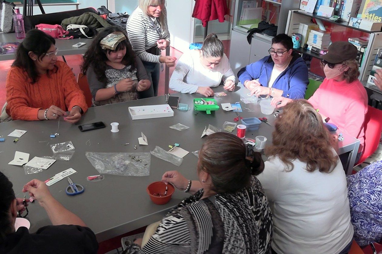 Una trentena de dones participen en la tercera edició del programa 'Dona amb discapacitat'. FOTO: Ajuntament de Rubí