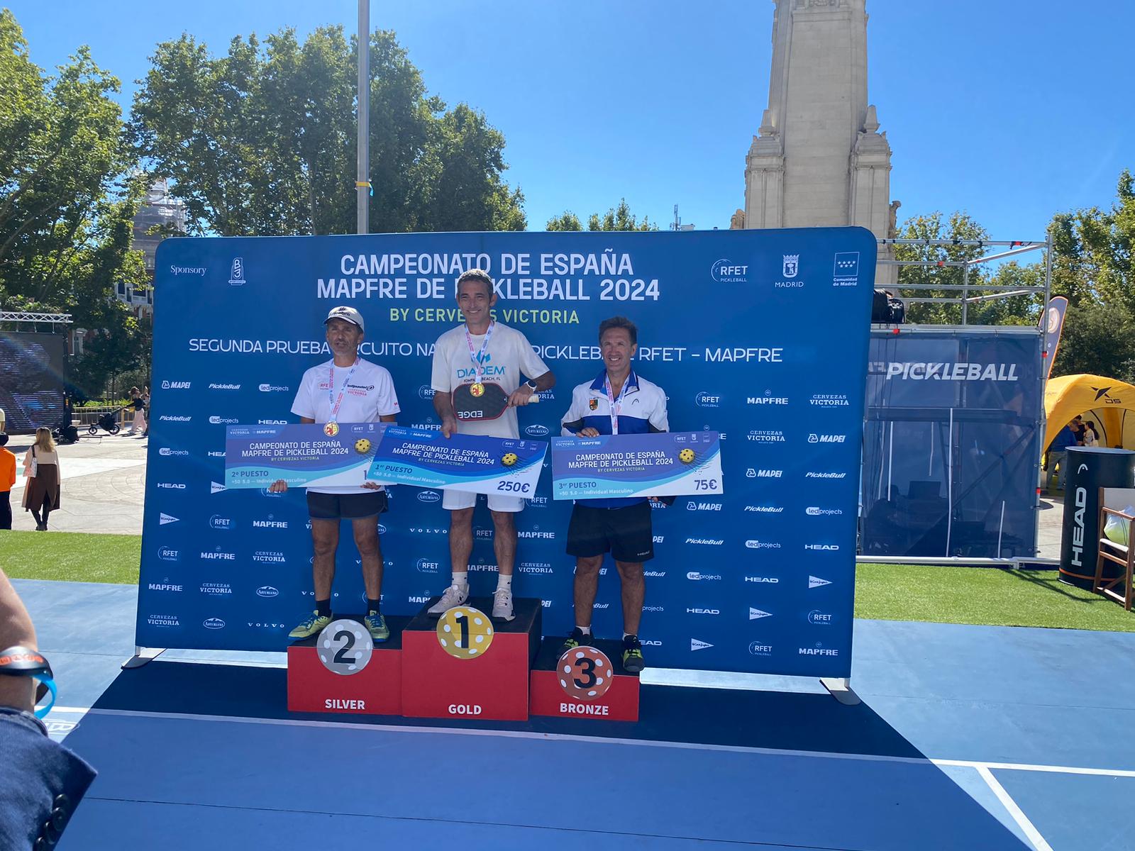 El rubinenc Xabi Perez, guanyador del Campionat d'Espanya de Pickleball en la categoria +50. FOTO: Cedida
