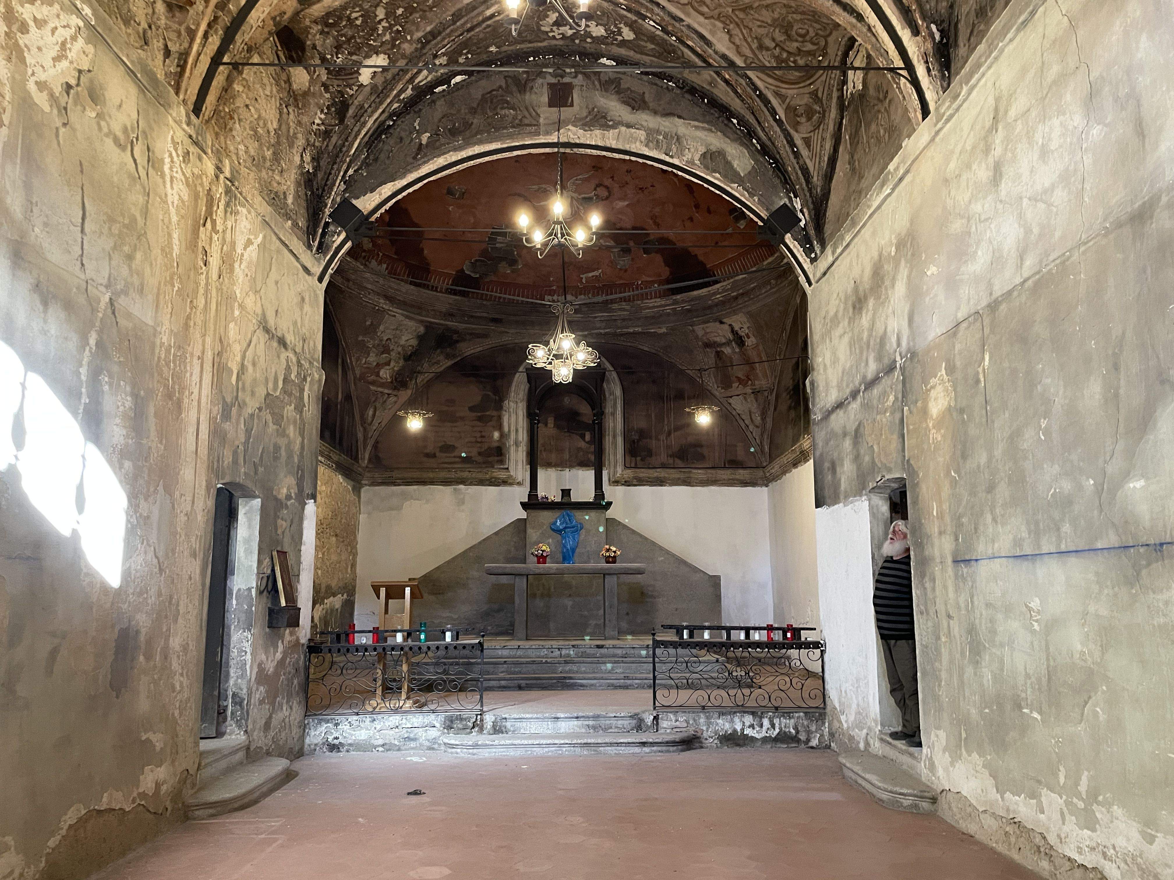 Interior de l'ermita de Sant Muç. FOTO: Estela Luengo