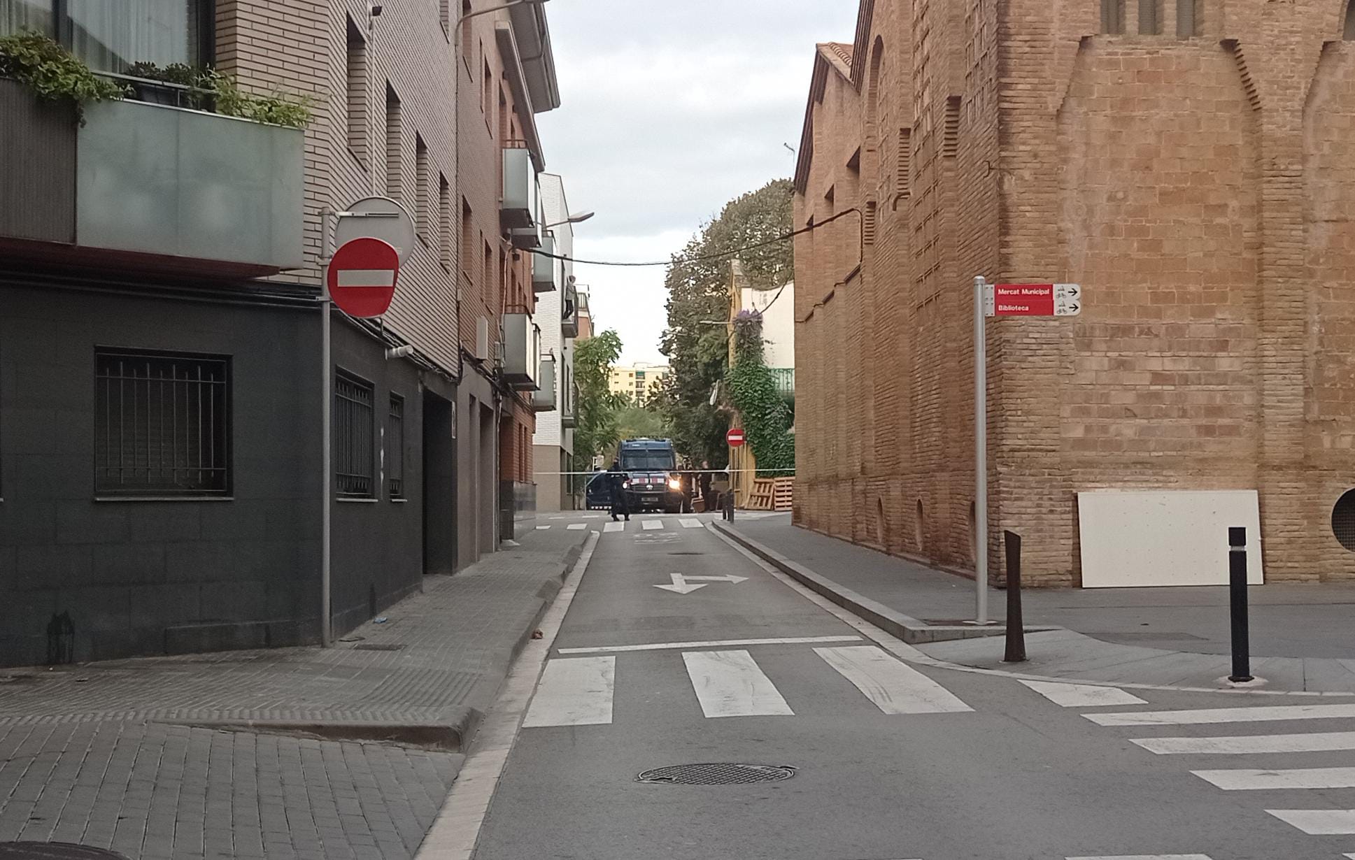 Desallotgen definitivament l'Ateneu Anarquista La Hidra. FOTO: Marta Casas