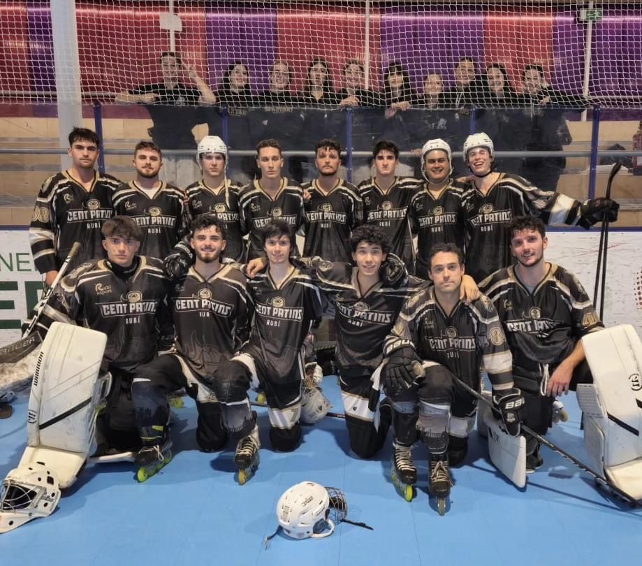 Els sèniors de l'HCR Cent Patins s'emporten els tres punts de Tres Cantos. FOTO: Cedida Els sèniors de l'HCR Cent Patins s'emporten els tres punts de Tres Cantos. FOTO: Cedida