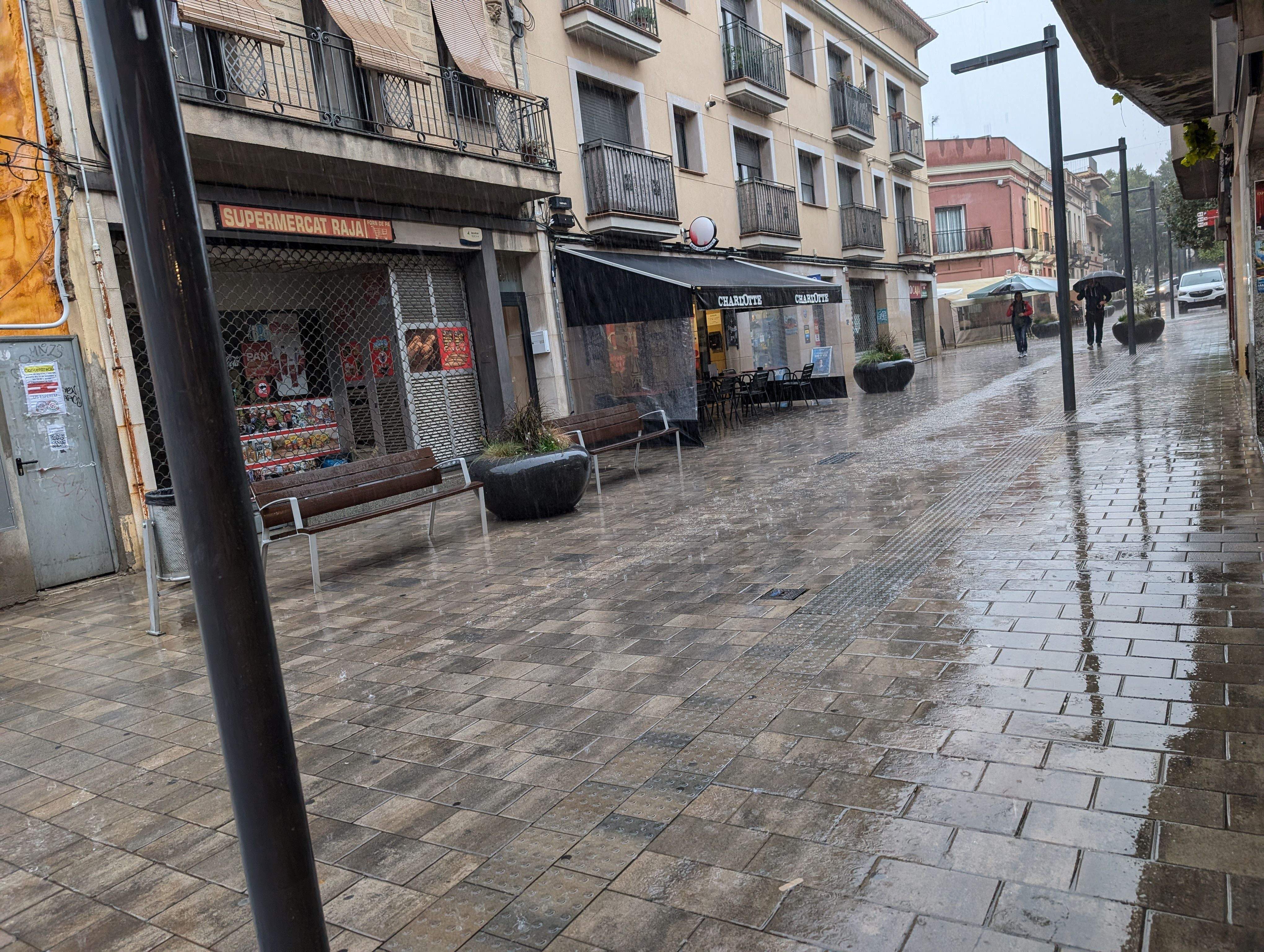 Pluja a Rubí. FOTO: E.L. Pluja a Rubí. FOTO: E.L.