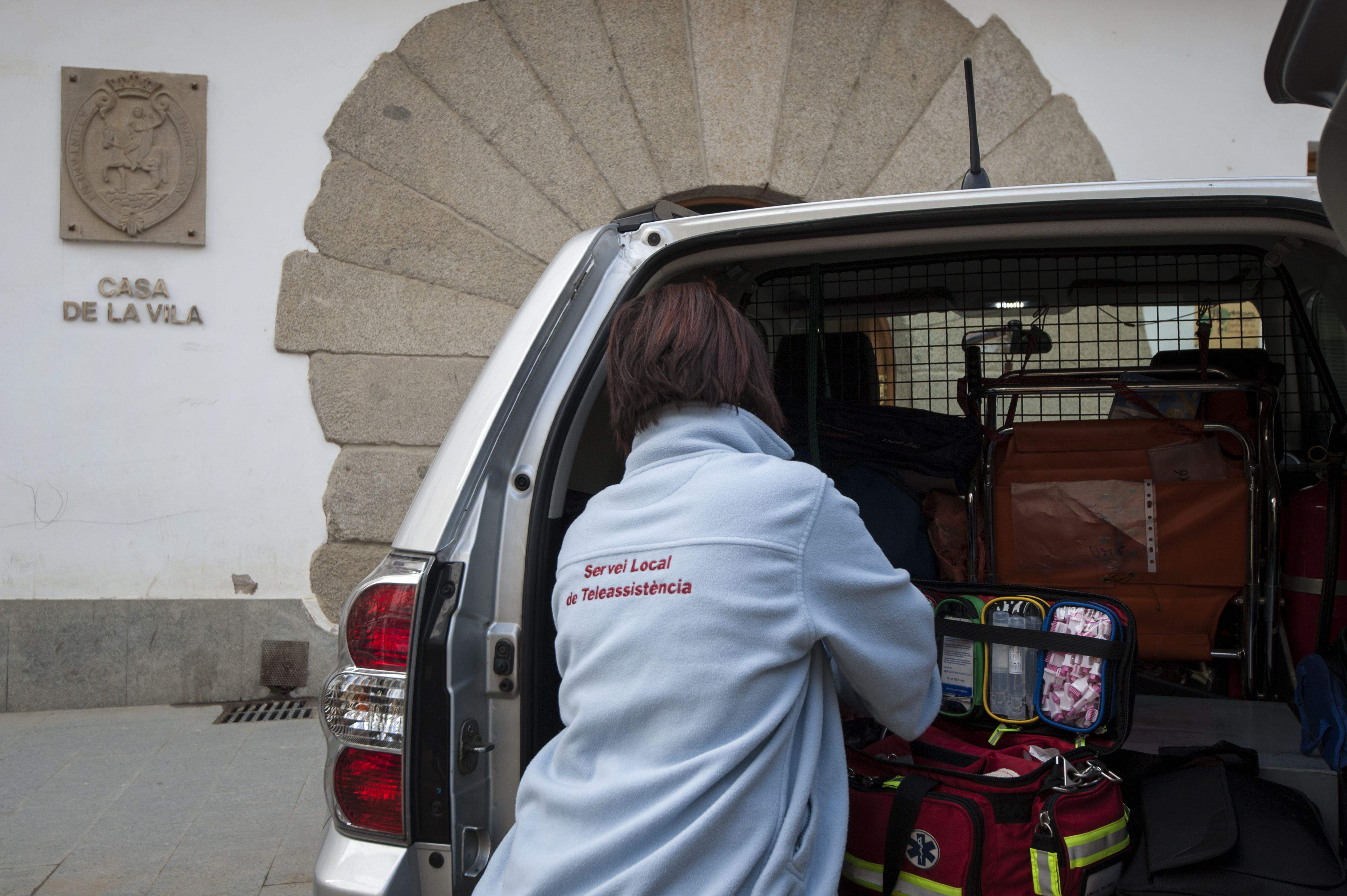 Unitats mòbils del Servei Local de Teleassistència, un servei 24 hores i 365 dies l’any. FOTO: Josep Cano / Diputació de Barcelona