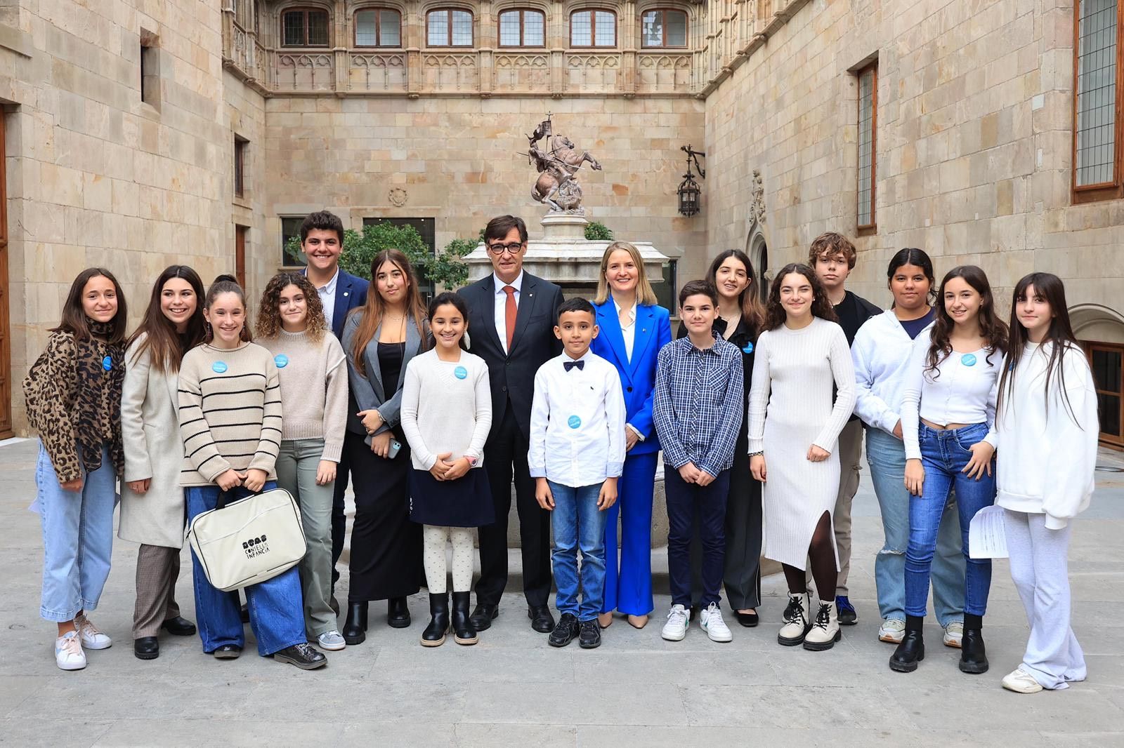 L'alumnat de l'IE Teresa Altet, present a diversos actes durant el novembre. FOTO: Cedida