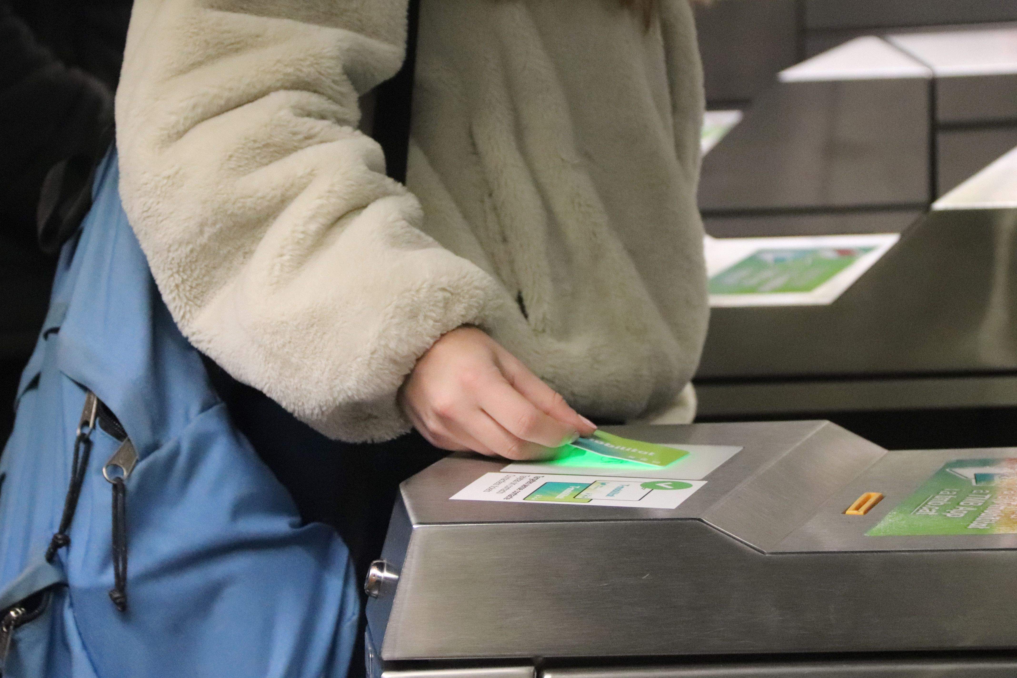 L'ATM puja un 3% les tarifes del transport públic per al 2025. FOTO: Maria Asmarat/ACN
