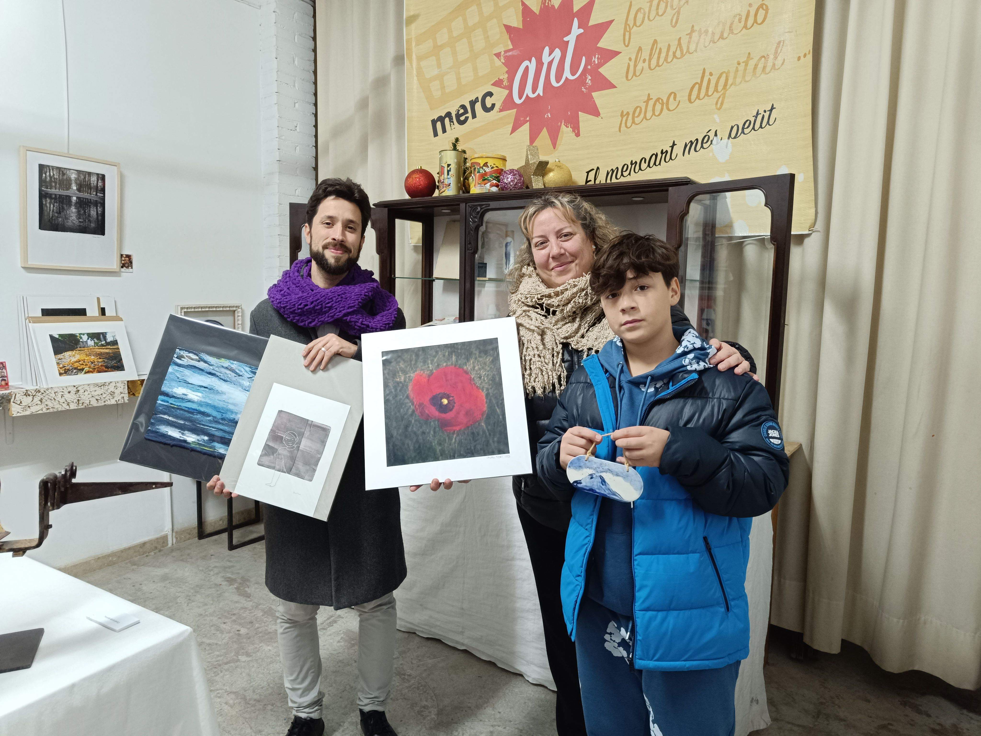 Imanol Fernández, guanyador de la llumineta del Merc'ART. FOTO: Cedida