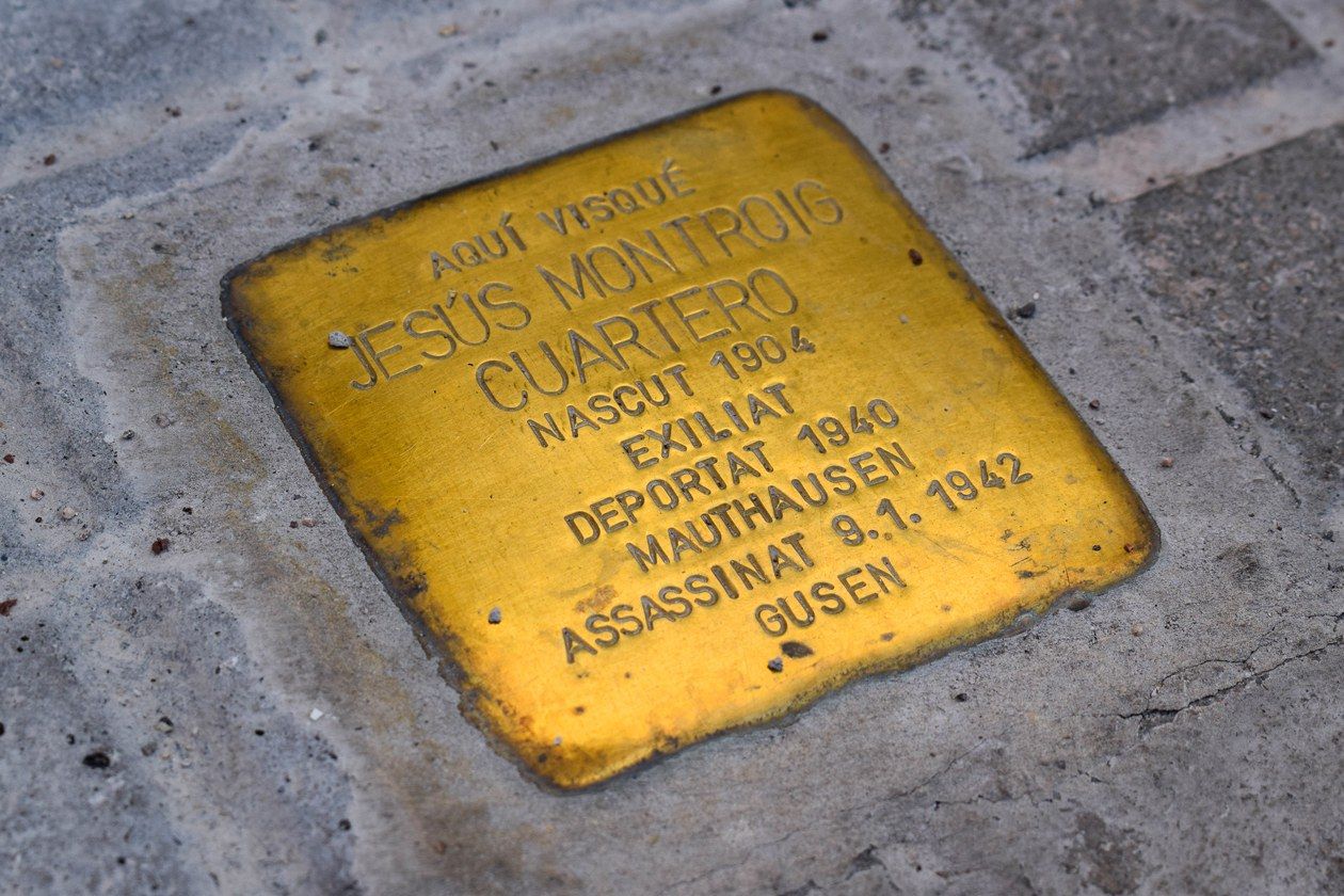 La ciutat recorda els rubinencs deportats als camps nazis amb onze Stolpersteine (foto: Ajuntament de Rubí – Localpres)