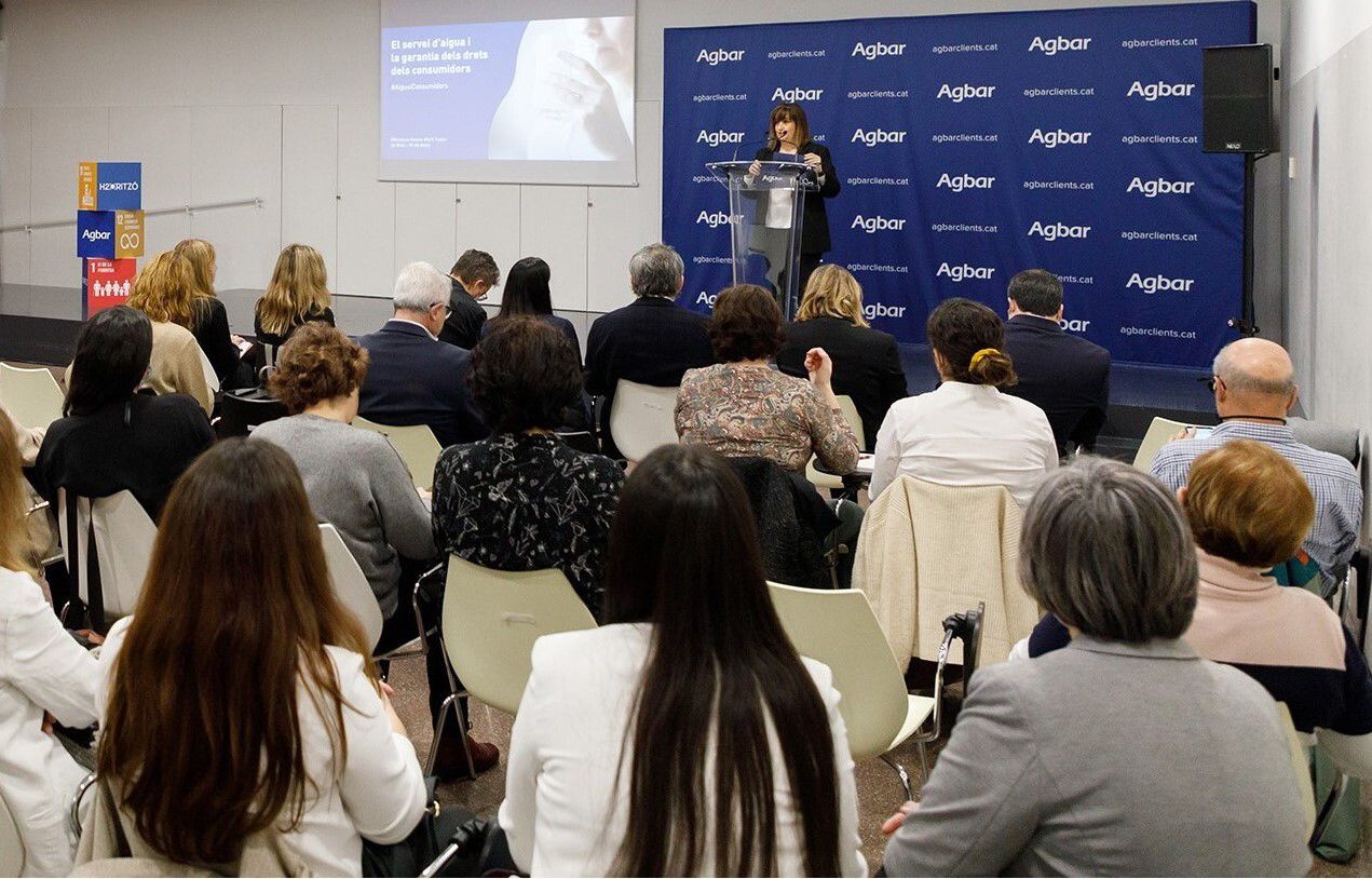 Sessió informativa d'Agbar a Rubí sobre el servei de l'aigua i la garantia dels drets dels consumidors. FOTO: AGBAR Sessió informativa d'Agbar a Rubí sobre el servei de l'aigua i la garantia dels drets dels consumidors. FOTO: AGBAR
