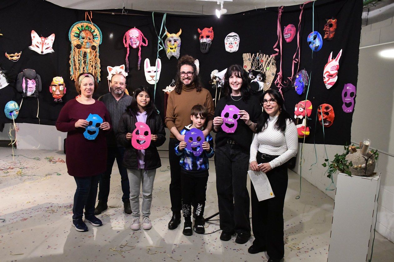 Lliurats els premis del 38è Concurs de màscares amb un augment de participació. FOTO: Ajuntament de Rubí – Localpres