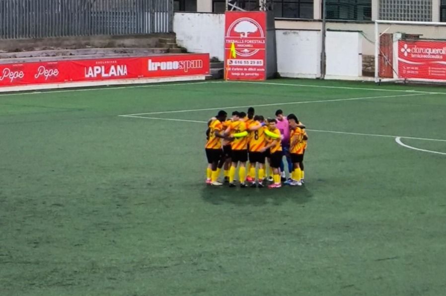 El Veinti cau derrotat a Tortosa. FOTO: Cedida