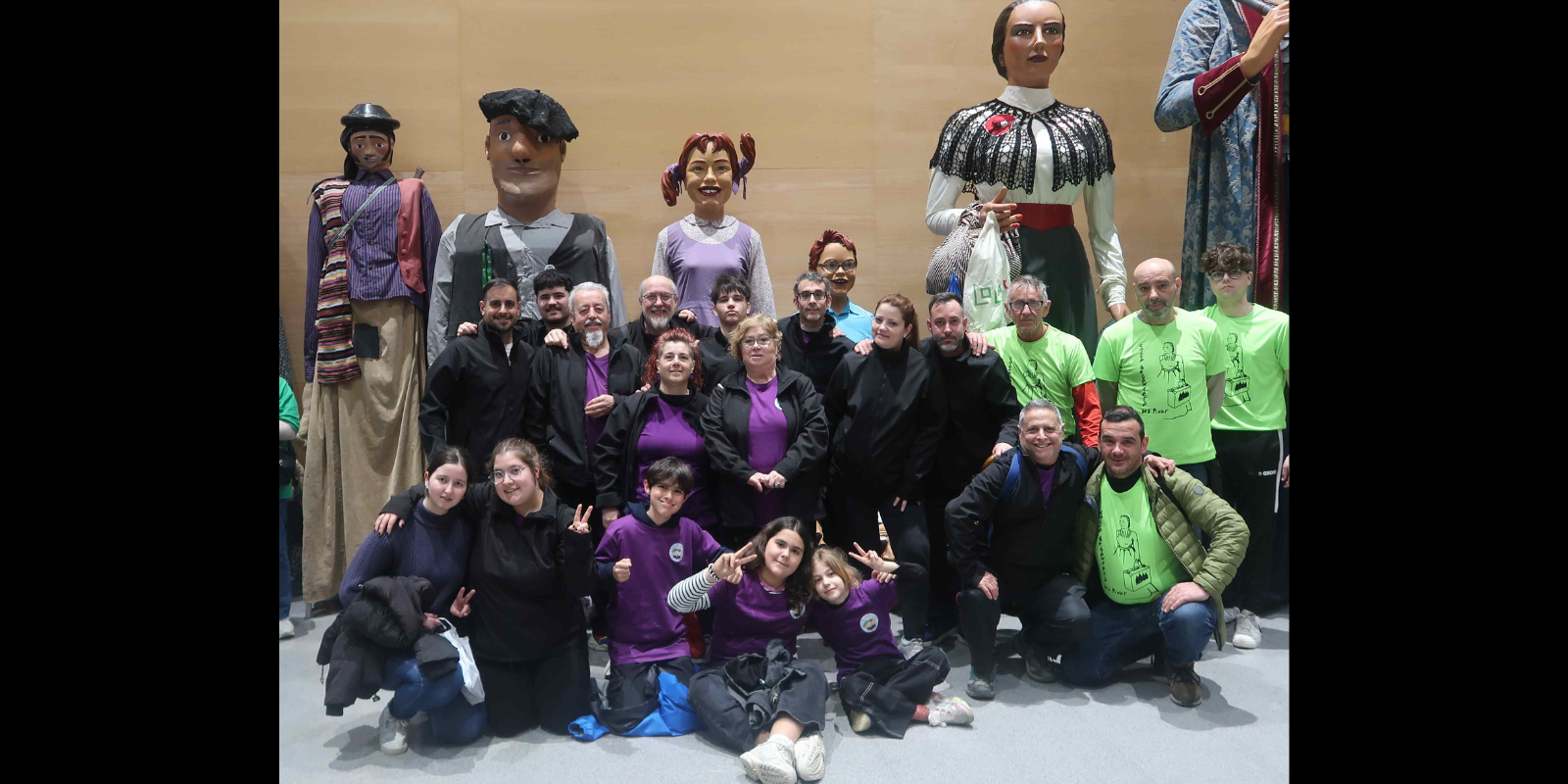 Els gegants de Ca N'Oriol i el Pinar, presents a la Trobada Gegantera de La Llagosta tot i la pluja. FOTO: Cedida
