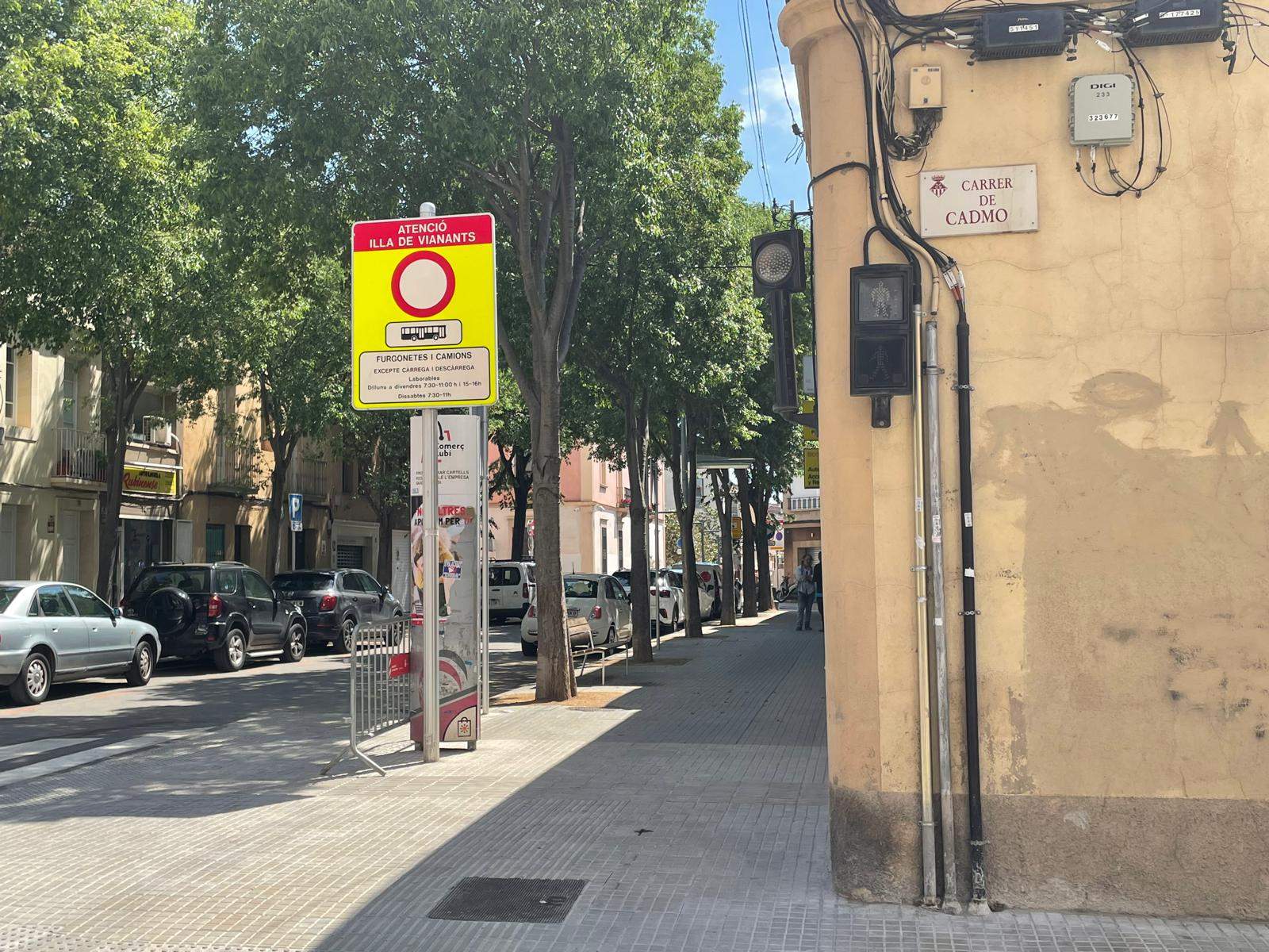 Els semàfors van deixar de funcionar durant l'apagada general de dilluns, 28 d'abril FOTO: Estela Luengo