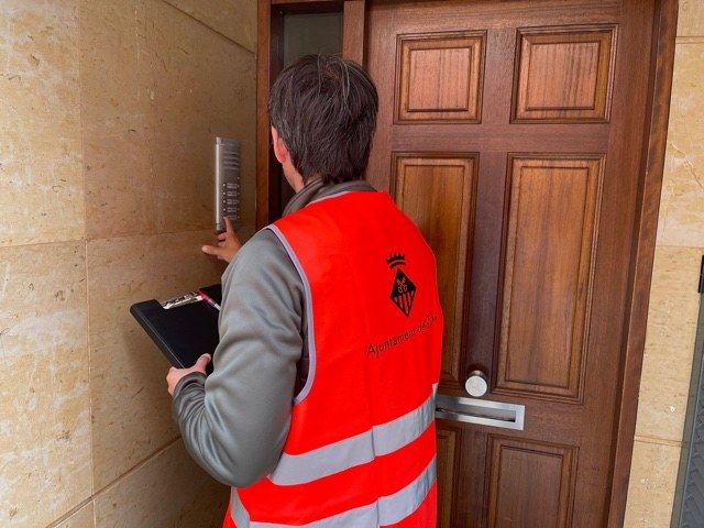 Tornen les enquestes de satisfacció ciutadana a domicili. FOTO: Ajuntament de Rubí Tornen les enquestes de satisfacció ciutadana a domicili. FOTO: Ajuntament de Rubí
