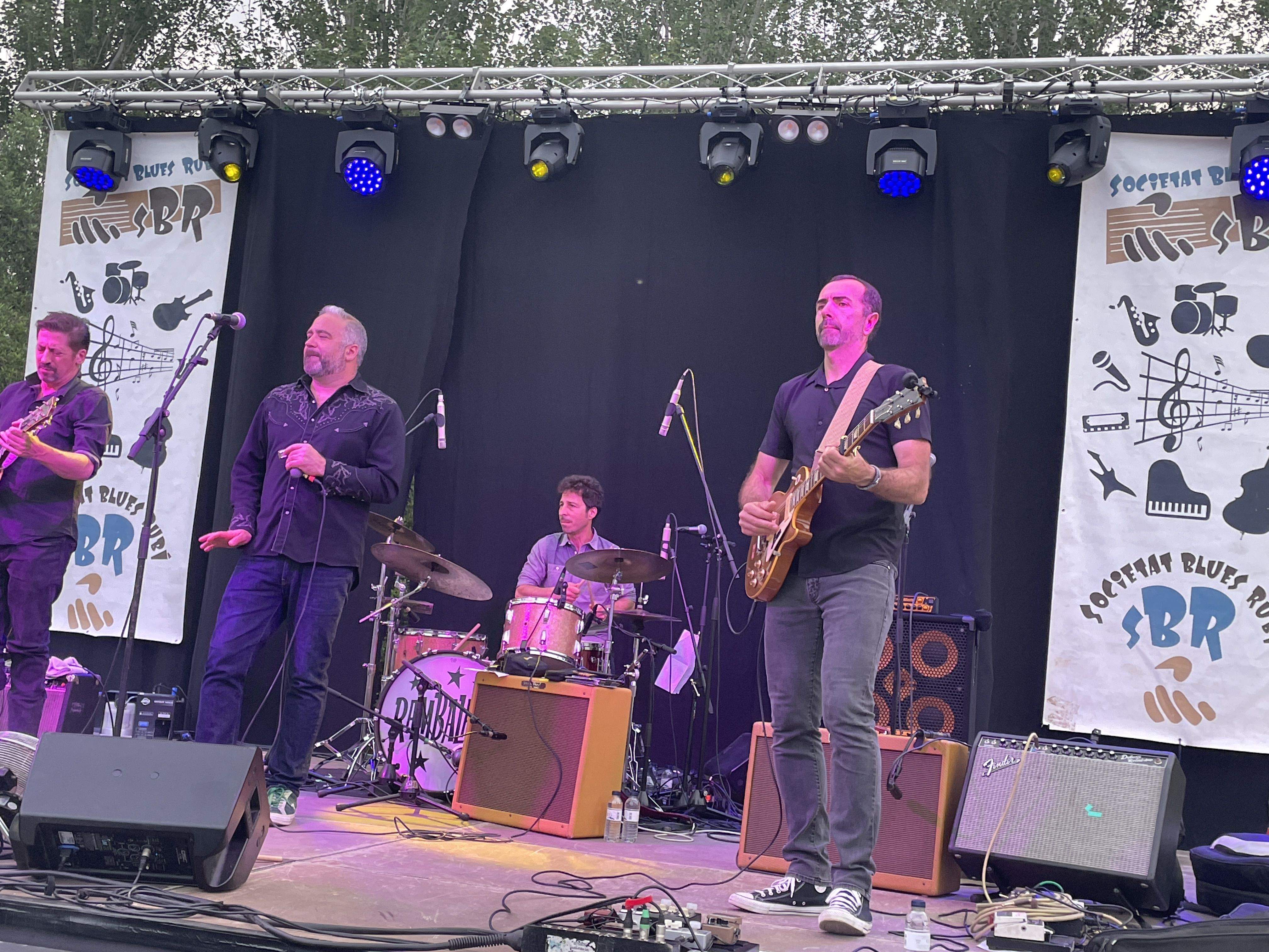 Concert de Greg Izor band el primer dia del Festival de Blues. FOTO: Estela Luegno