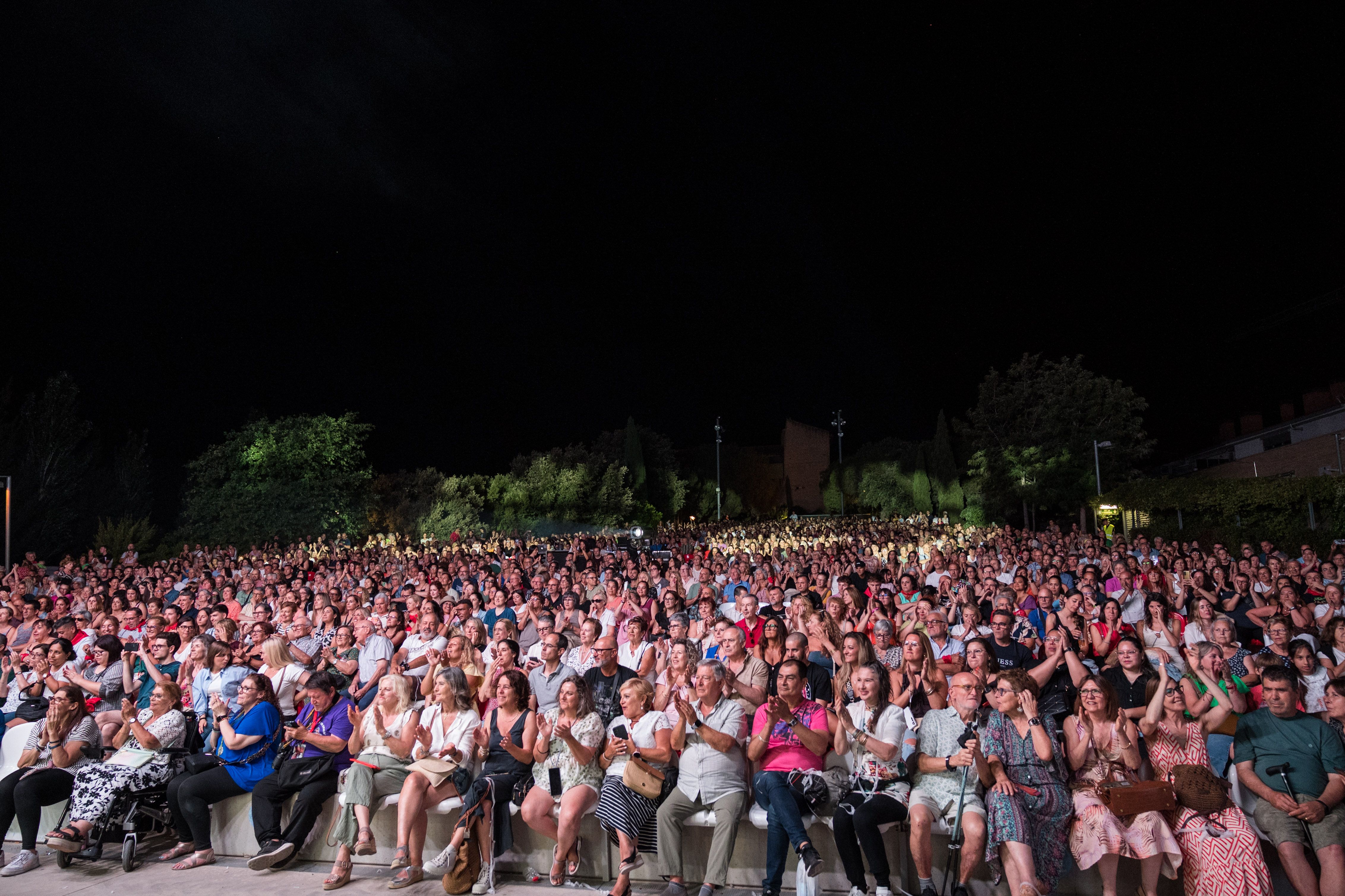 Rosario en concert al Castell per la Festa Major de Rubí 2025. FOTO: Carmelo Jiménez