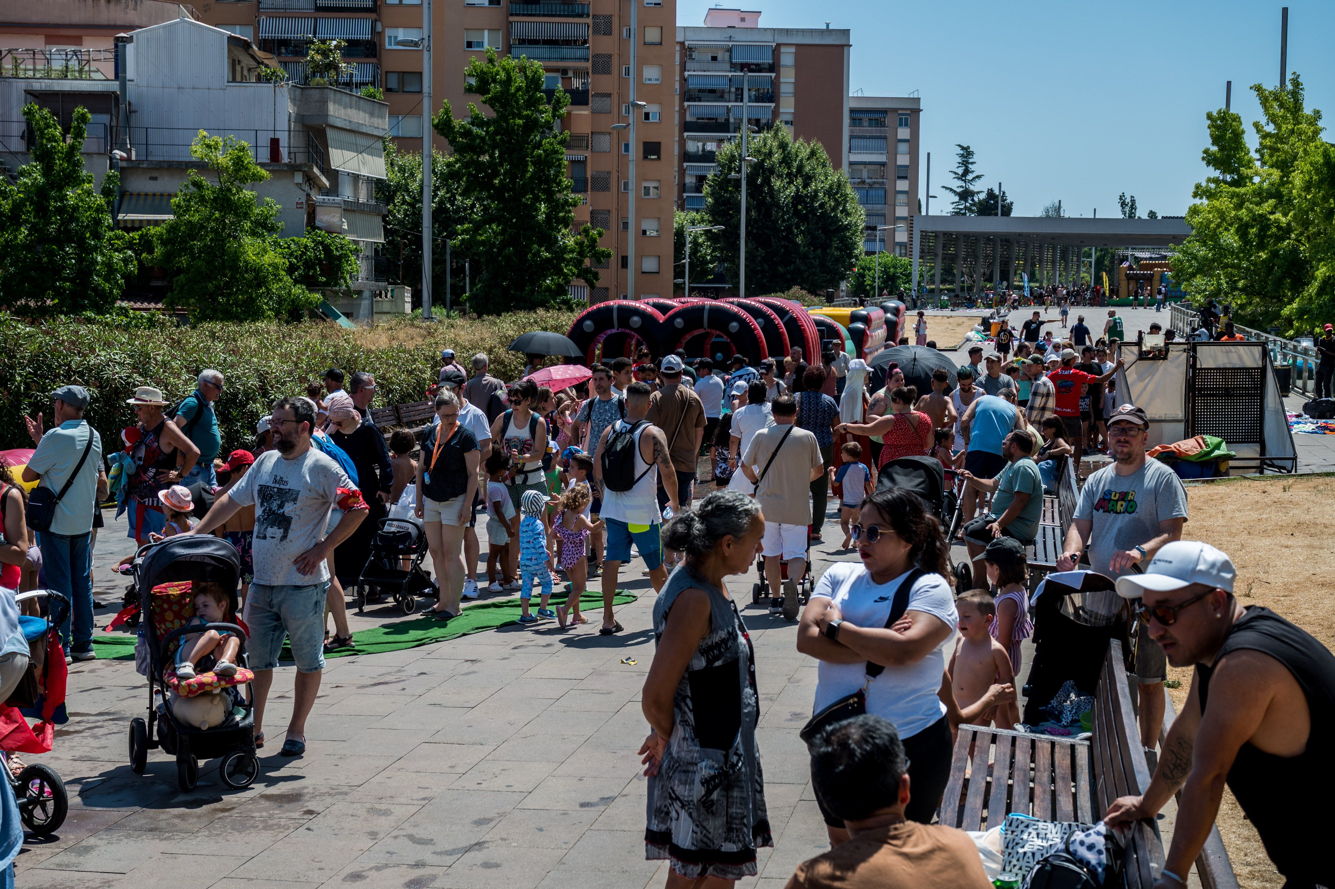 Jocs i inflables a la rambla del ferrocarril. FOTO: Carmelo Jiménez