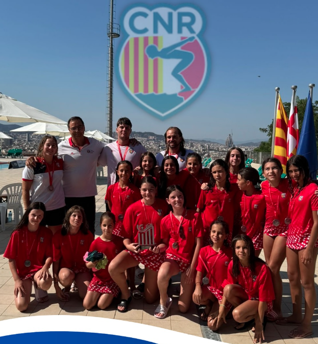 L’equip aleví femení del CN Rubí, subcampiones de Catalunya de waterpolo. FOTO: Cedida/CN Rubí