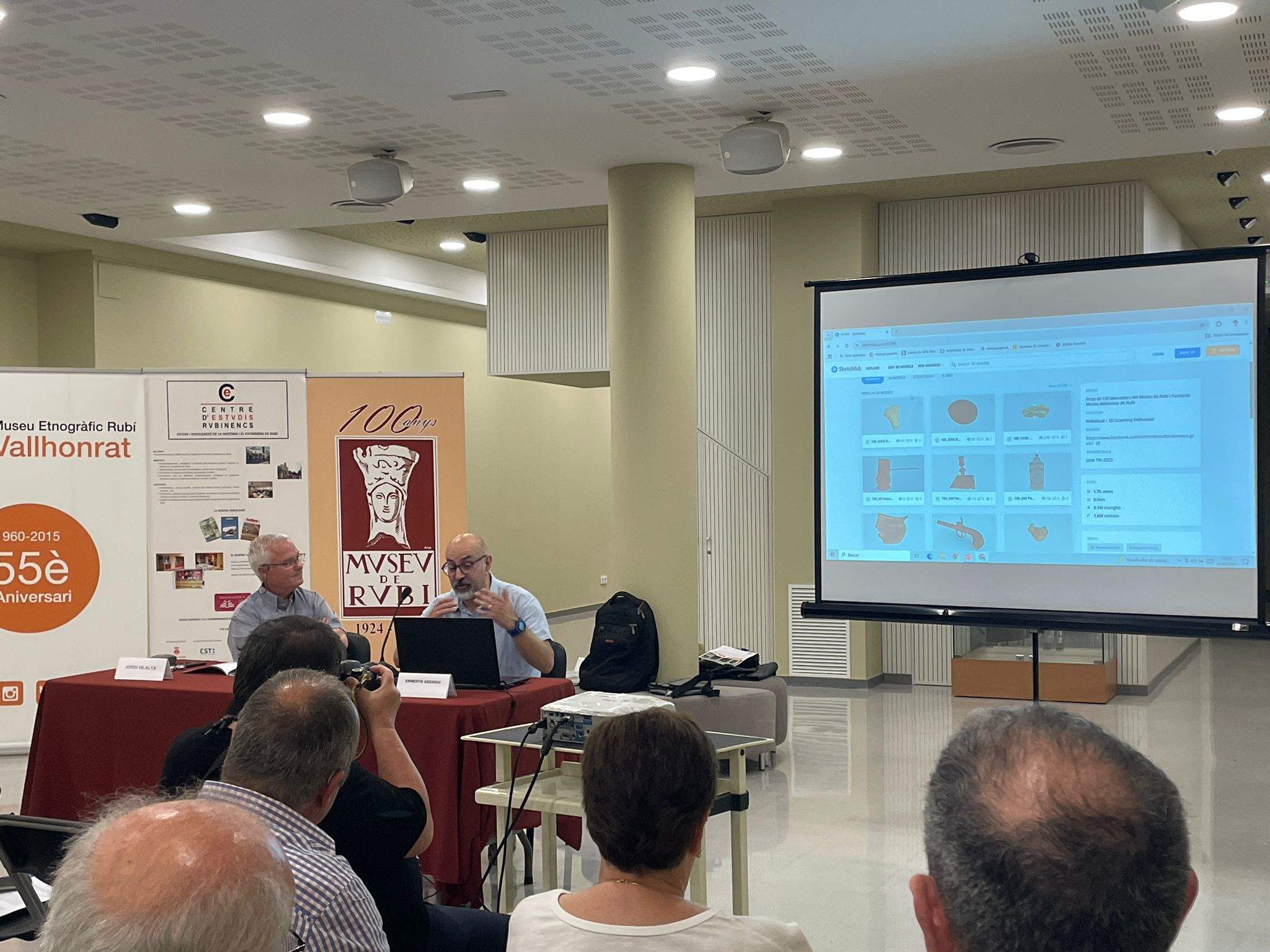 El CER presenta el Butlletí amb Can Balasch i l'evolució urbanística de Rubí com a temes destacats. FOTO: Estela Luengo