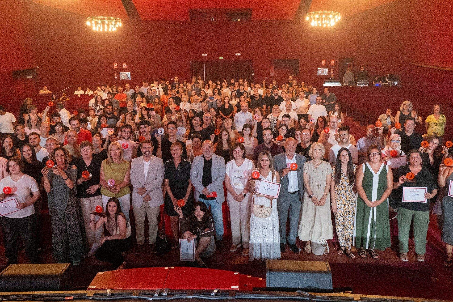 Els reconeixements a l’Èxit Educatiu Miquel Segura posen en valor la feina de l’alumnat rubinenc. FOTO: Ajuntament de Rubí - Localpres