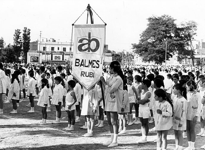 Alumnes de l’Acadèmia Balmes, anys 60. FOTO: Autoria desconeguda/Arxiu Escola Balmes