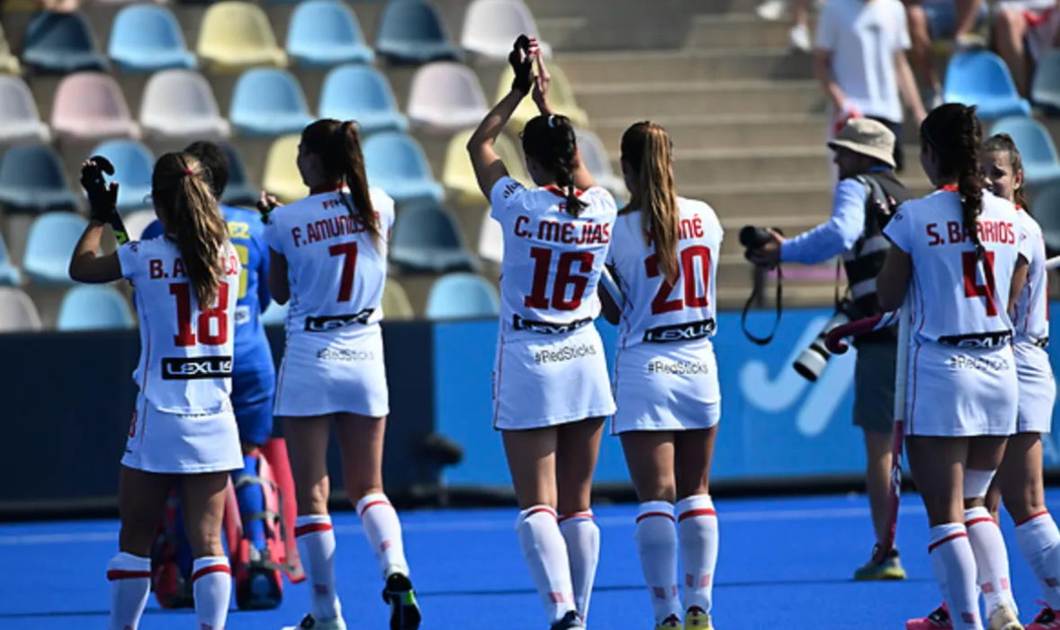 Xantal Giné celebra la victòria i el pas a les semifinals de l'Europeu de Mönchengladbach FOTO: RFEH