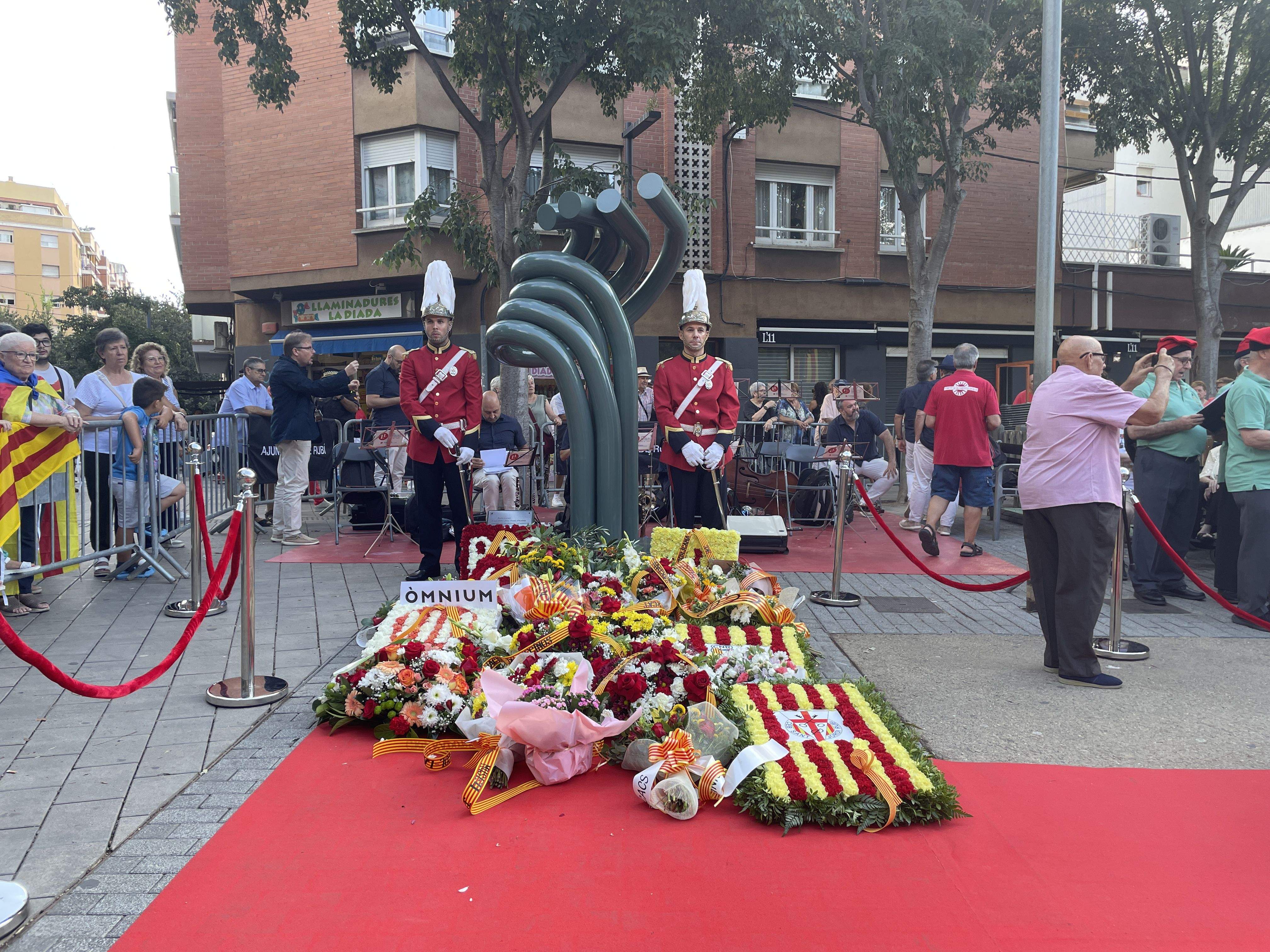 La cultura popular i la reivindicació marquen la Diada Nacional de Catalunya a Rubí. FOTO: Estela Luengo