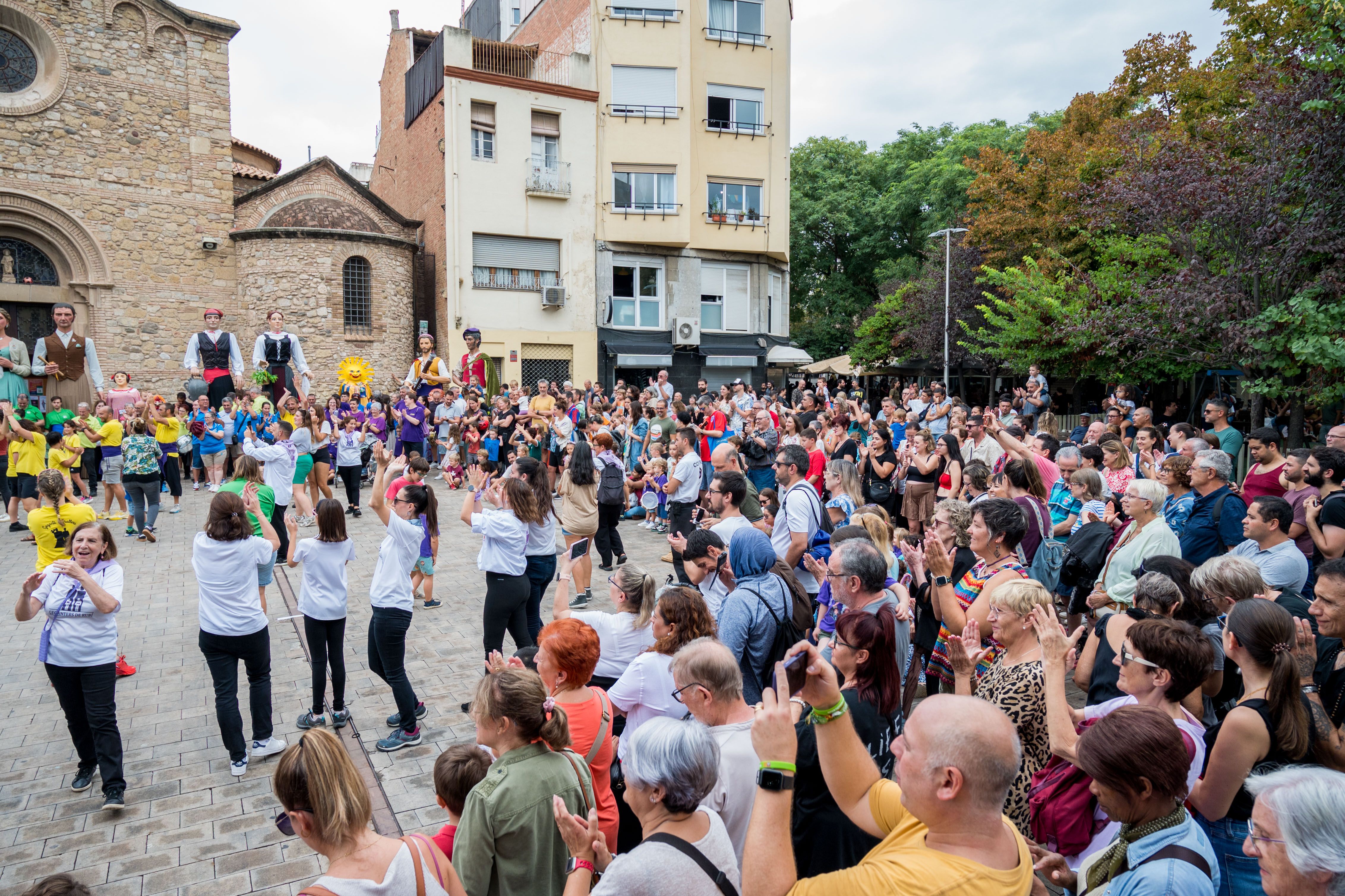 XXXII Trobada de Gegants de Rubí, pels Tocs de Sant Roc FOTO: Carmelo Jiménez XXXII Trobada de Gegants de Rubí, pels Tocs de Sant Roc FOTO: Carmelo Jiménez