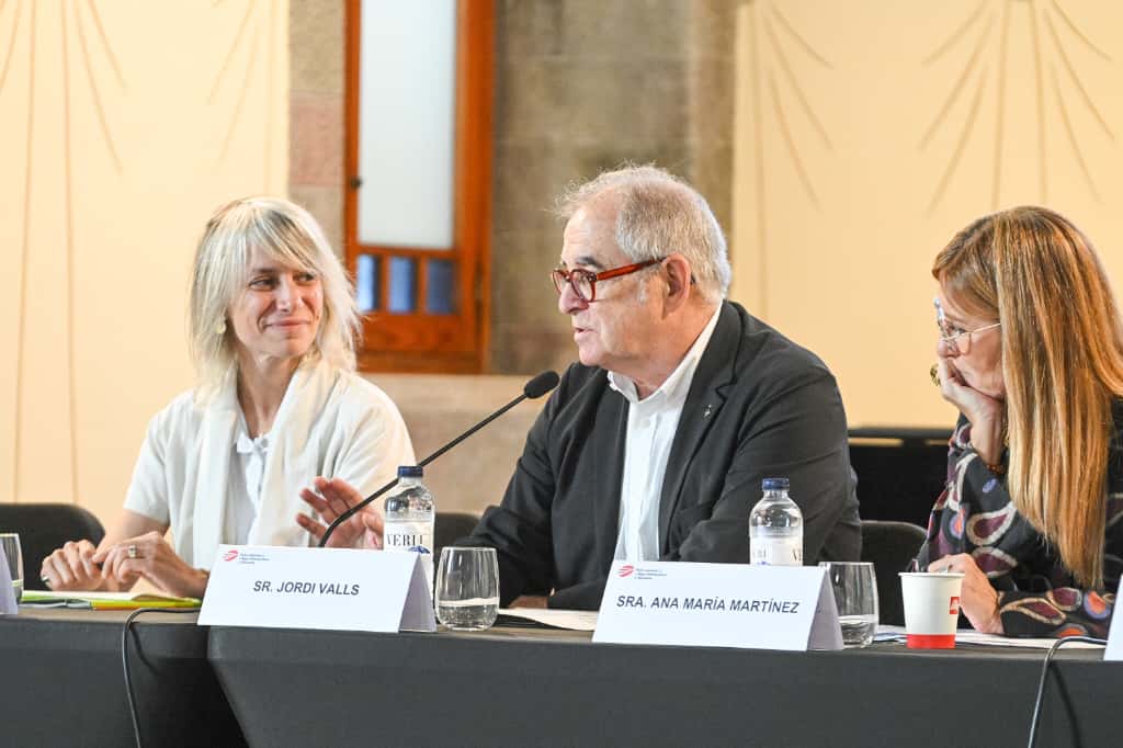 Reunió del Pacte Industrial amb l'alcaldessa de Rubí, Ana Maria Martínez, a la dreta. FOTO: Ajuntament de Rubí