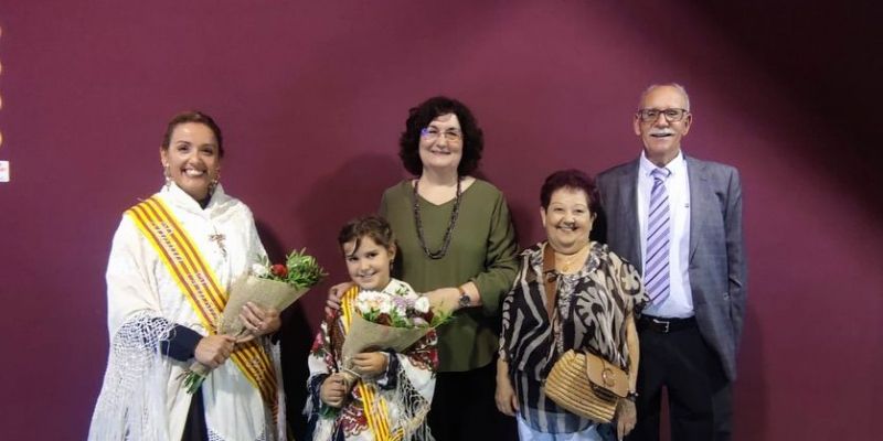 El sábado tuvo lugar el Pregón de fiestas en El Celler presentado por Carmen García, ex alcaldes El sábado tuvo lugar el Pregón de fiestas en El Celler presentado por Carmen García, ex alcaldes